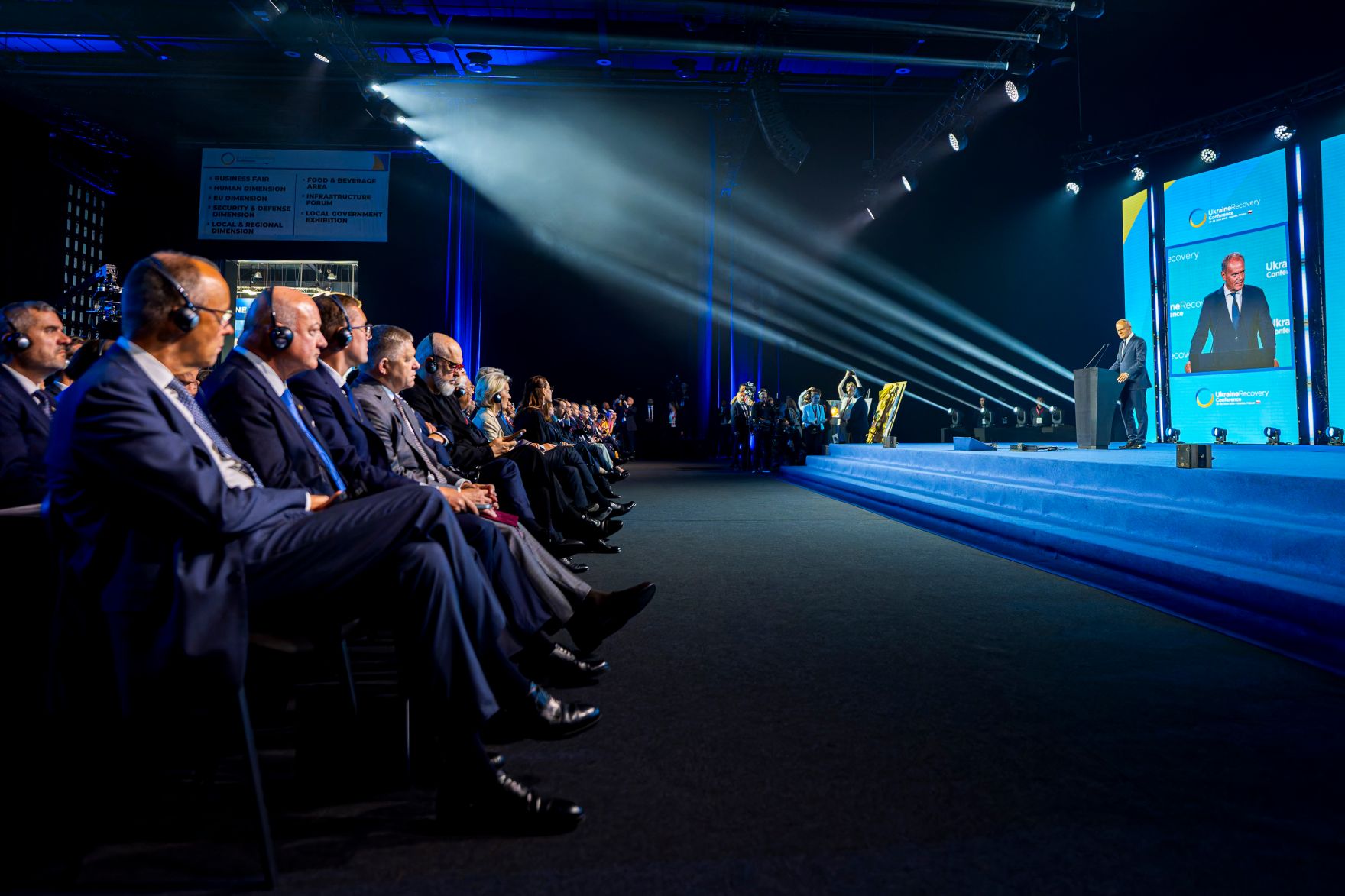 Am 25. Juni 2026 nahm Bundeskanzler Christian Stocker an der Ukraine Recovery Konferenz in Danzig teil.