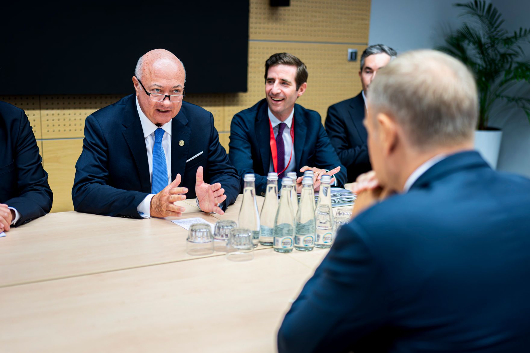 Am 25. Juni 2026 nahm Bundeskanzler Christian Stocker (l.) an der Ukraine Recovery Konferenz in Danzig teil. Im Bild bei einem Arbeitsgespr&auml;ch mit Donald Tusk, Ministerpr&auml;sident der Republik Polen.