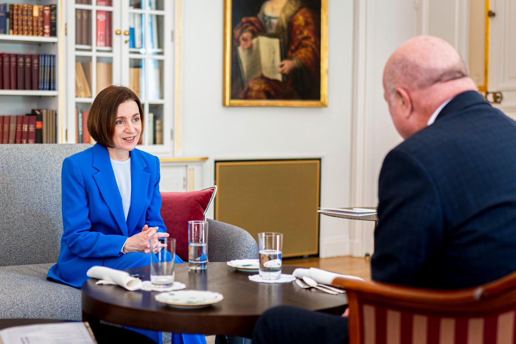 Am 13. Juli 2026 reiste Bundeskanzler Christian Stocker (r.) zu einem mehrt&auml;gigen Arbeitsbesuch nach Paris. Im Bild bei einem Arbeitsgespr&auml;ch mit der Pr&auml;sidentin der Republik Moldau, Maia Sandu (l.).