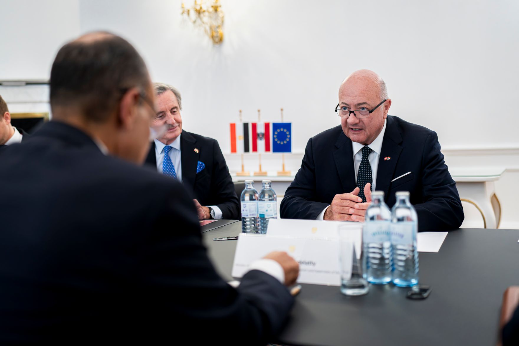 Am 15. Juli 2026 empfing Bundeskanzler Christian Stocker (r.) den Au&szlig;enminister der Arabischen Republik &Auml;gypten, Badr Abdelatty (l.) zu einem Arbeitsgespr&auml;ch.