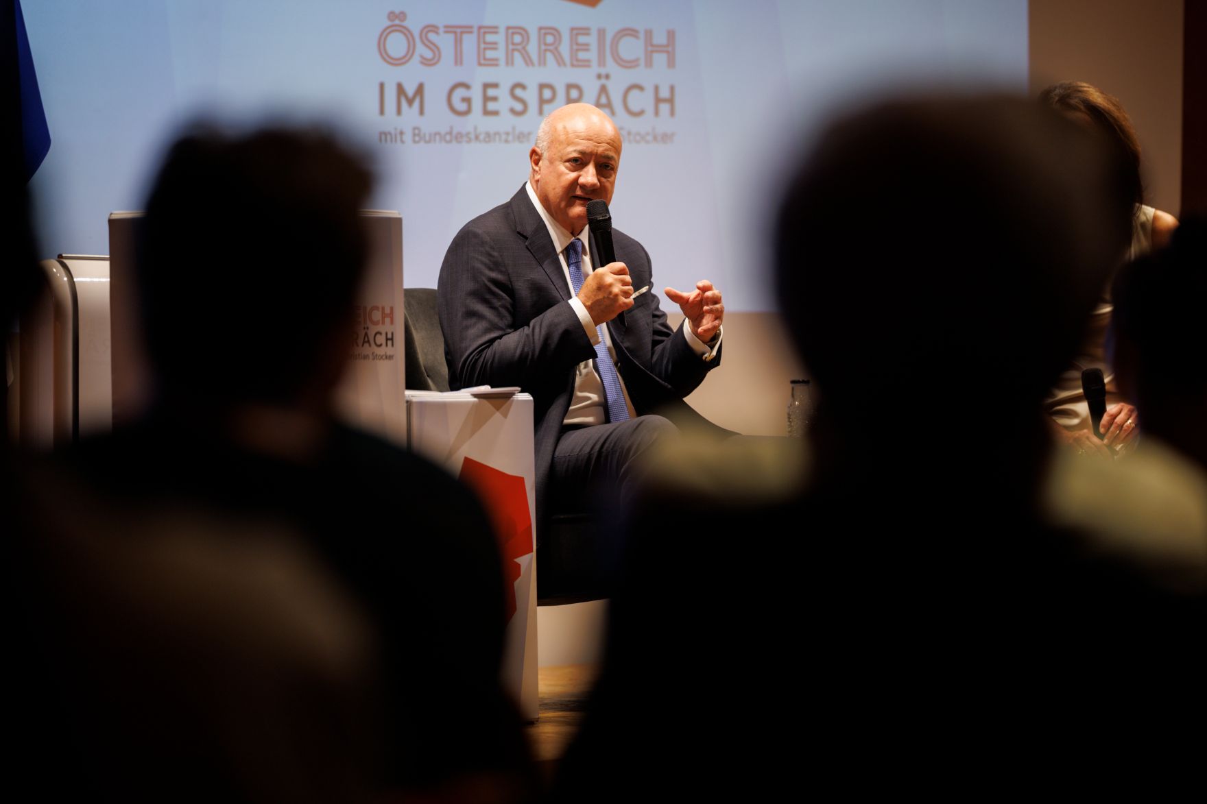 Am 24. Juli 2026 lud Bundeskanzler Christian Stocker (im Bild) zur Veranstaltung "&Ouml;sterreich im Gespr&auml;ch" in Schwarzenberg.