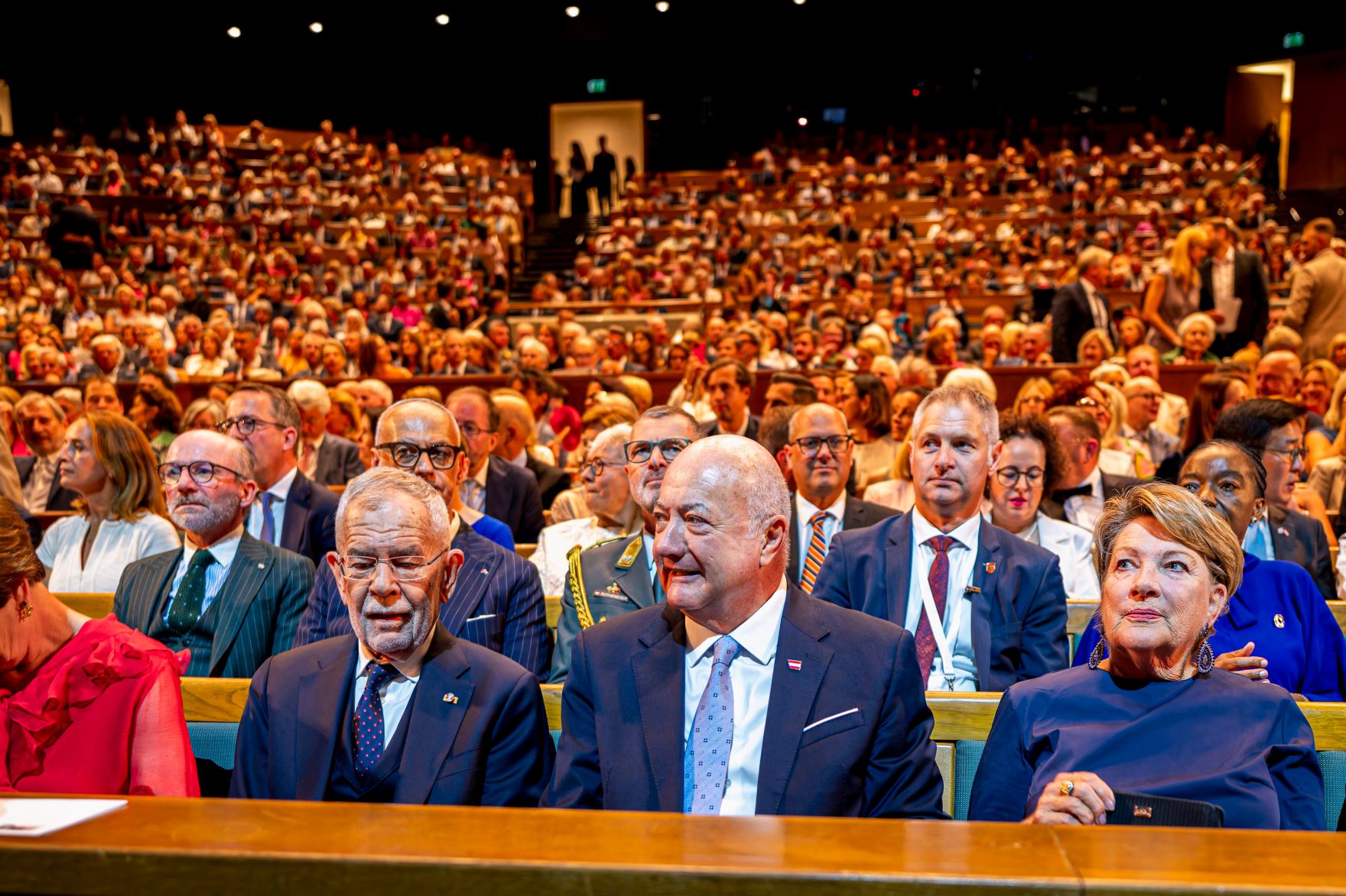 Am 26. Juli 2026 besuchte Bundeskanzler Christian Stocker (r.) die Er&ouml;ffnung der Salzburger Festspiele in Salzburg. Im Bild mit Bundespr&auml;sident Alexander Van der Bellen (l.).