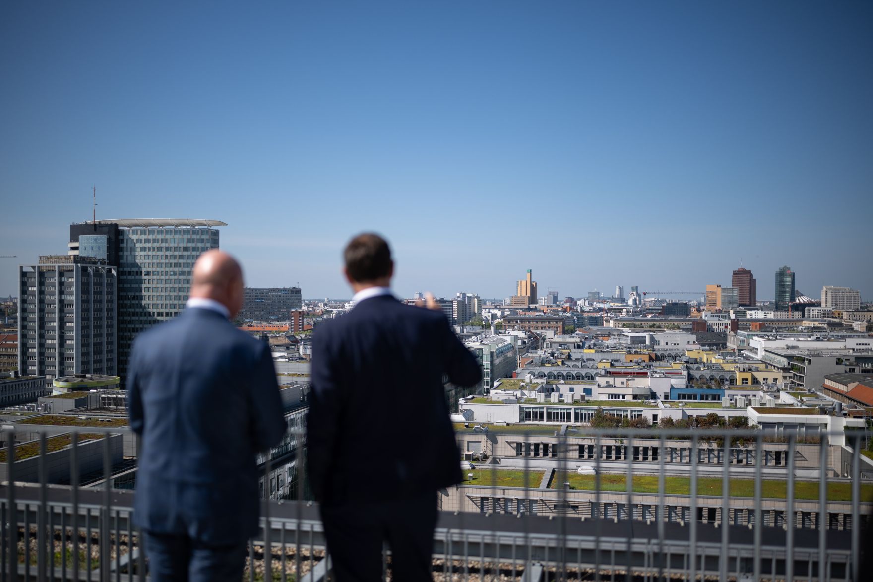 Am 27. August reiste Bundeskanzler Christian Stocker zu einem Arbeitsbesuch nach Berlin.