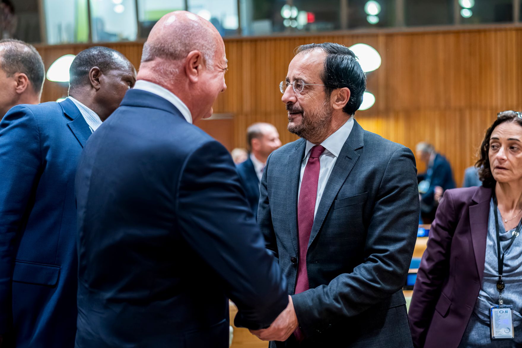 Am 21. September reiste Bundeskanzler Christian Stocker (l.) zu einem mehrt&auml;gigen Arbeitsbesuch nach New York. Im Bild beim Treffen der &bdquo;Partners for Multilateralism, International Law, Peace and Prosperity&ldquo;.
