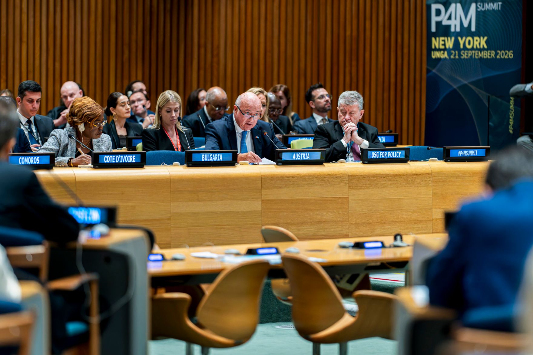 Am 21. September reiste Bundeskanzler Christian Stocker zu einem mehrt&auml;gigen Arbeitsbesuch nach New York. Im Bild beim Treffen der &bdquo;Partners for Multilateralism, International Law, Peace and Prosperity&ldquo;.