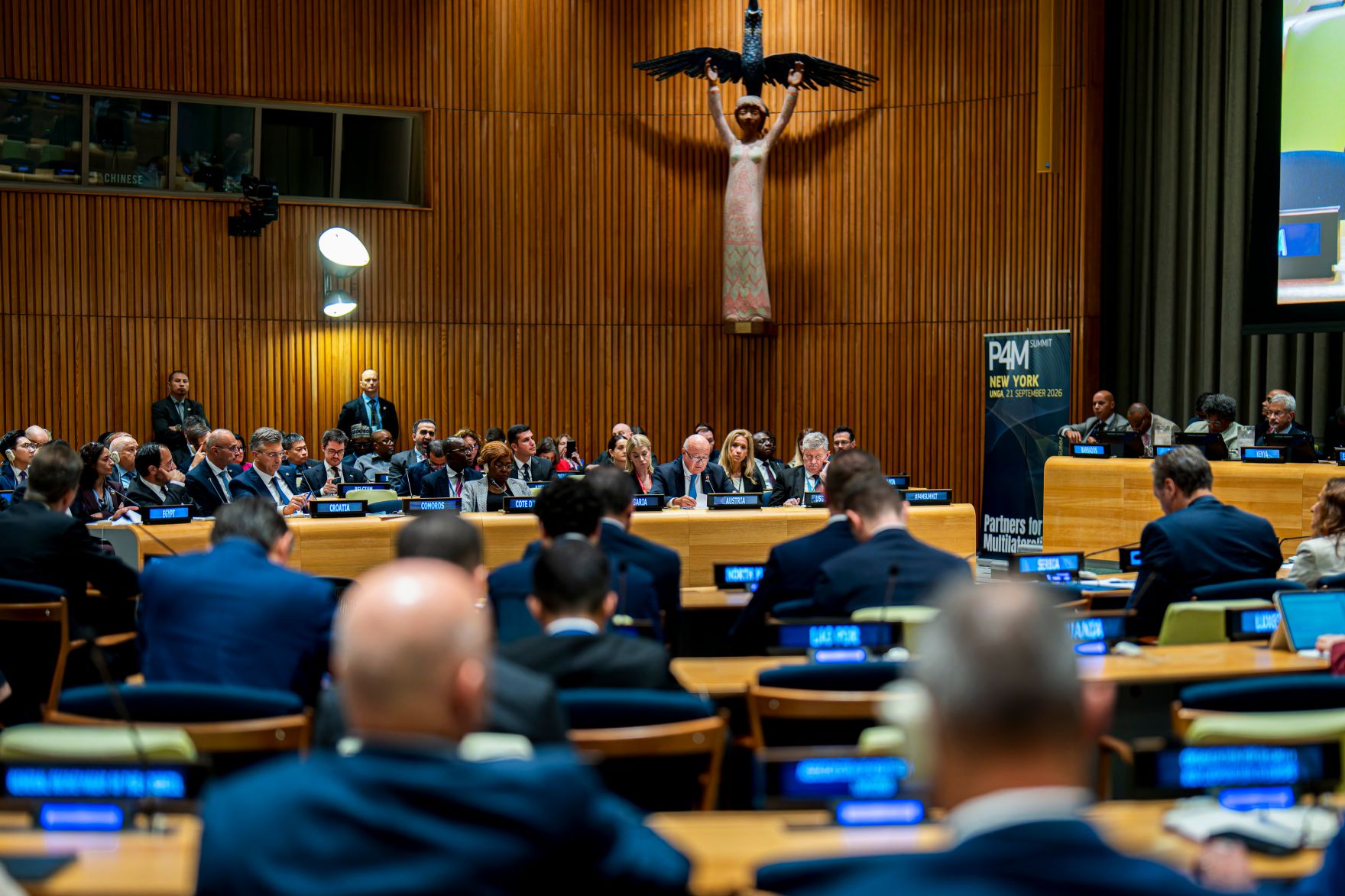 Am 21. September reiste Bundeskanzler Christian Stocker zu einem mehrt&auml;gigen Arbeitsbesuch nach New York. Im Bild beim Treffen der &bdquo;Partners for Multilateralism, International Law, Peace and Prosperity&ldquo;.
