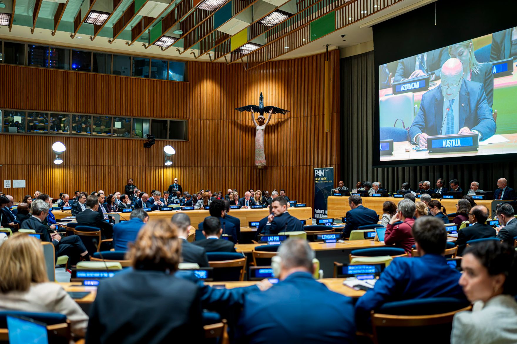 Am 21. September reiste Bundeskanzler Christian Stocker zu einem mehrt&auml;gigen Arbeitsbesuch nach New York. Im Bild beim Treffen der &bdquo;Partners for Multilateralism, International Law, Peace and Prosperity&ldquo;.