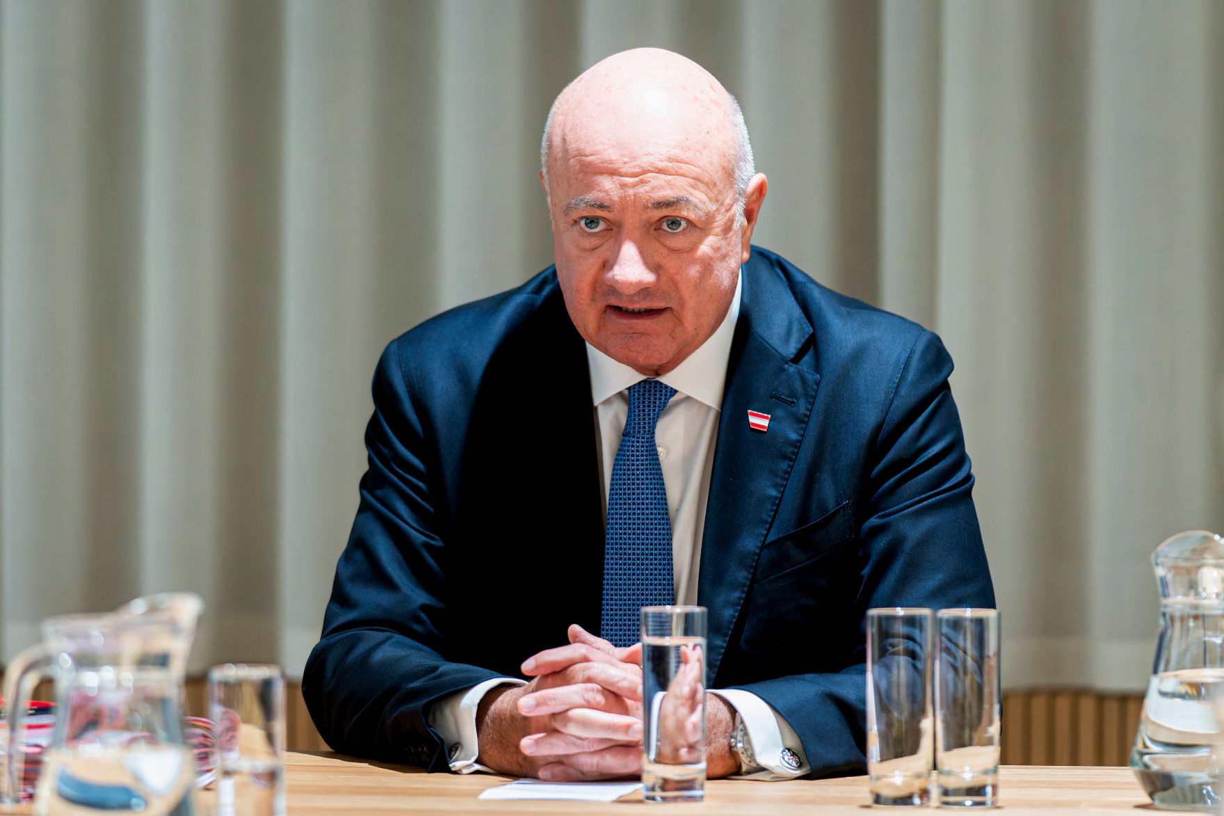 Am 15. Oktober 2026 nahm Bundeskanzler Christian Stocker (im Bild) an dem Treffen der EU-Staats- und Regierungschefs in Br&uuml;ssel teil.