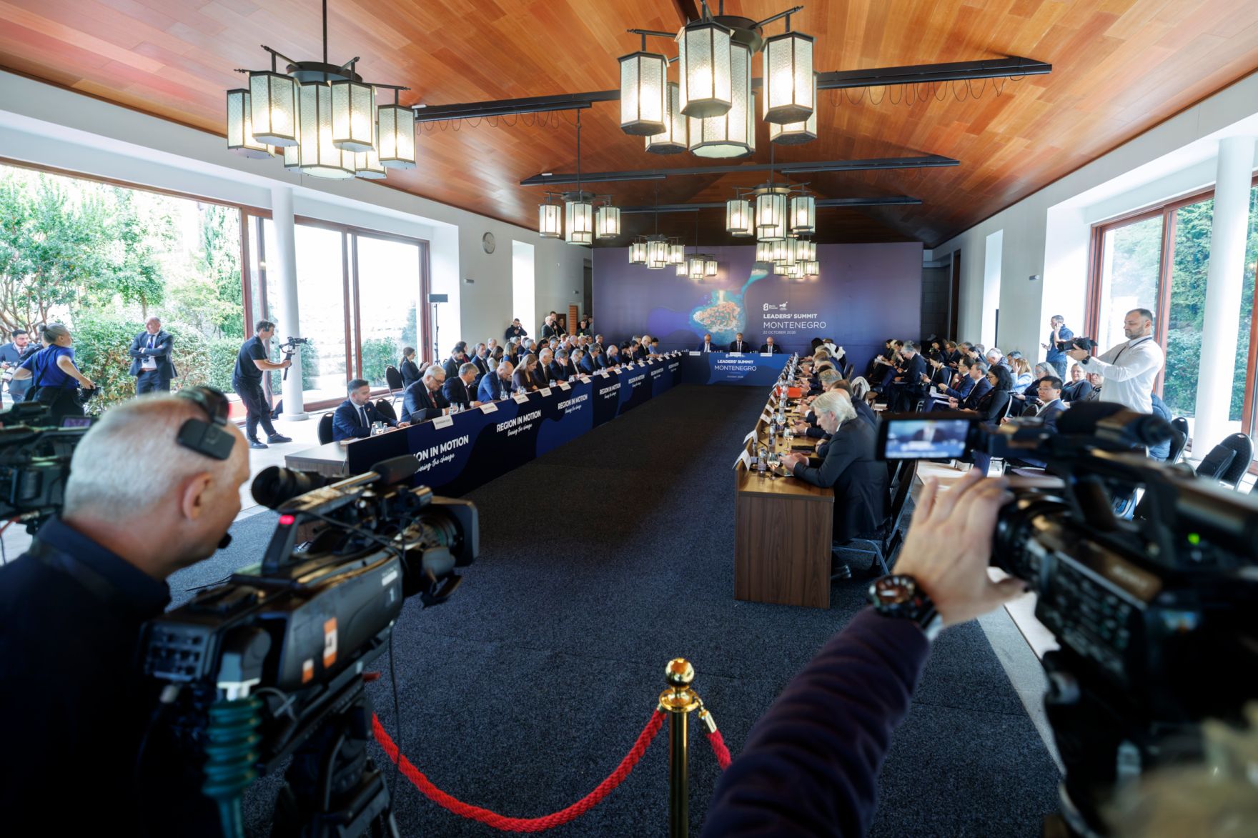 Am 22. Oktober 2026 reiste Bundeskanzler Christian Stocker zum Berlin Process Leaders' Summit nach Montenegro.