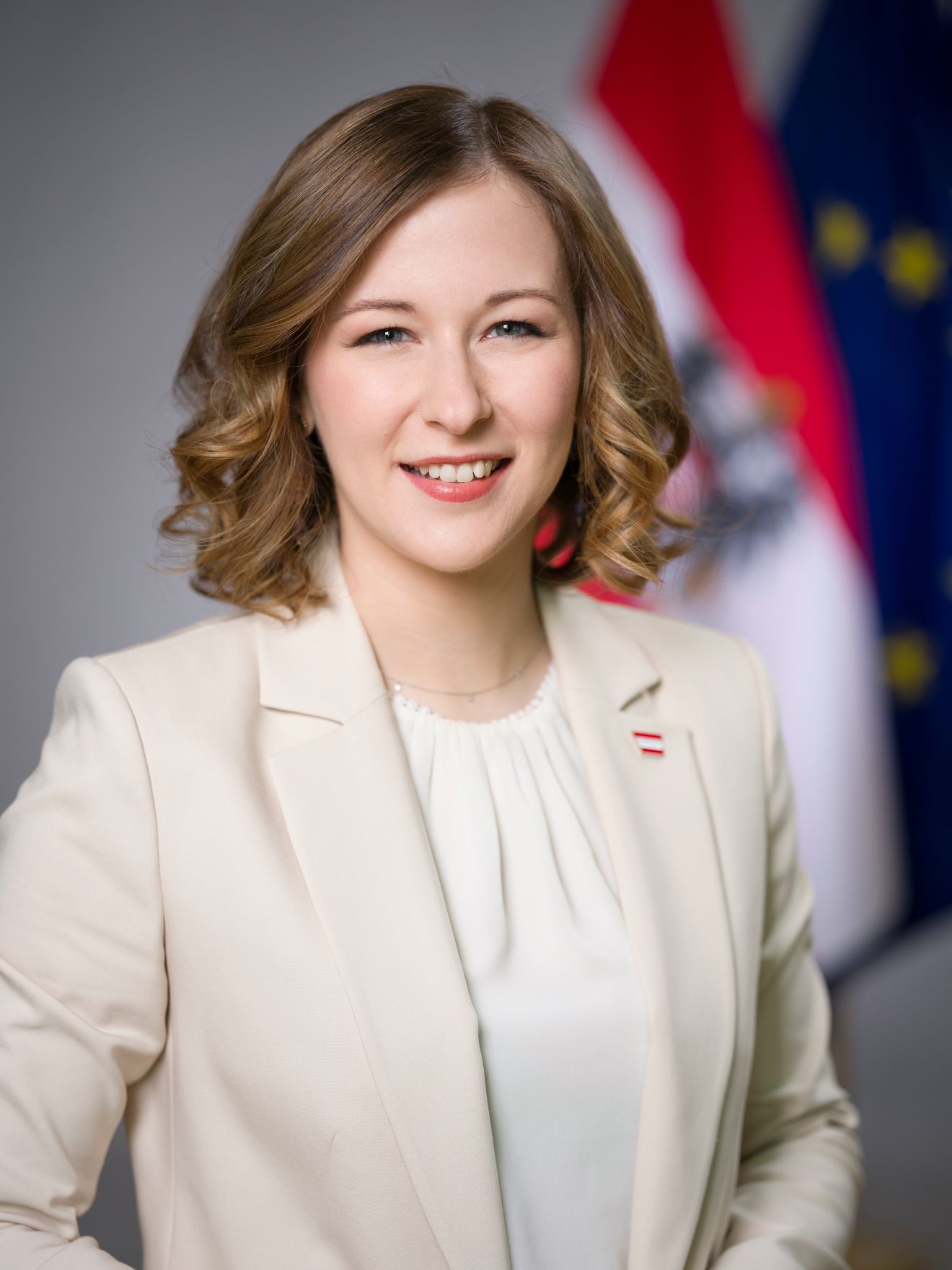 Claudia Plakolm, Bundesministerin ohne Portefeuille