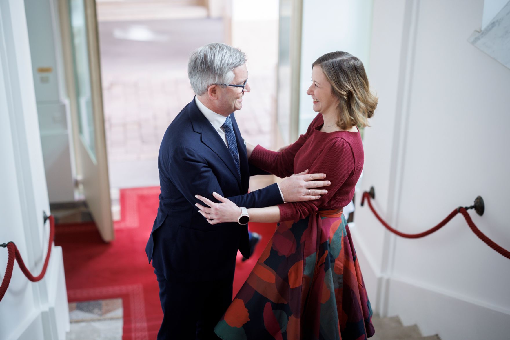 Am 17. M&auml;rz 2025 empfing Bundesministerin Claudia Plakolm (r.) den EU-Kommissar f&uuml;r Inneres und Migration Magnus Brunner (l.) zu einem Gespr&auml;ch.