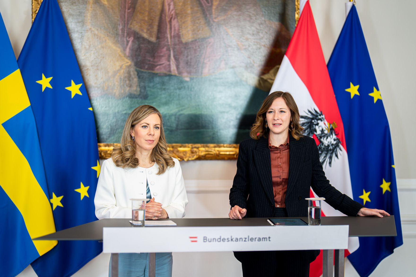 Am 14. Mai 2025 empfing Bundesministerin Claudia Plakolm (r.) die schwedischen EU-Ministerin Jessica Rosencrantz (l.) zu einem Arbeitsbesuch im Bundeskanzleramt.