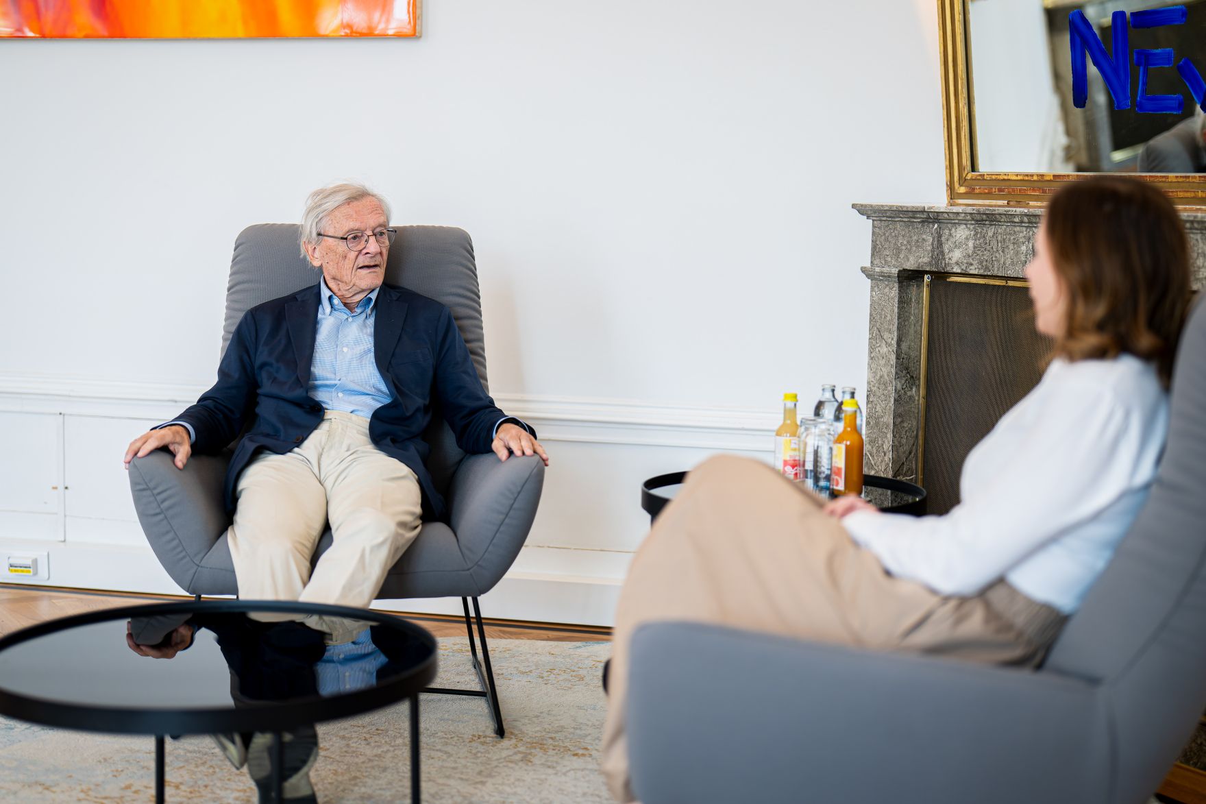 Am 20. Mai 2025 empfing Bundesministerin Claudia Plakolm (r.) Bundeskanzler a.D. Wolfgang Sch&uuml;ssel (l.) zu einem Arbeitsgespr&auml;ch.