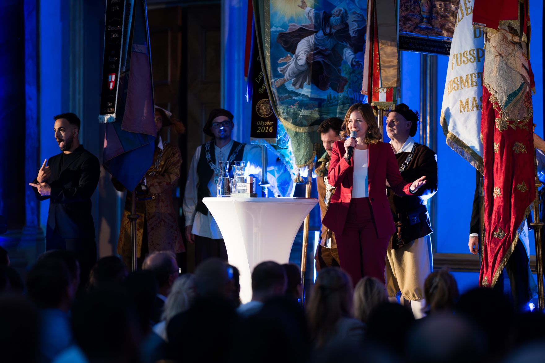 Am 3. Juni 2025 nahm Bundesministerin Claudia Plakolm (im Bild) an der Festveranstaltung &bdquo;Erfolgreich gemeistert&ldquo; teil.