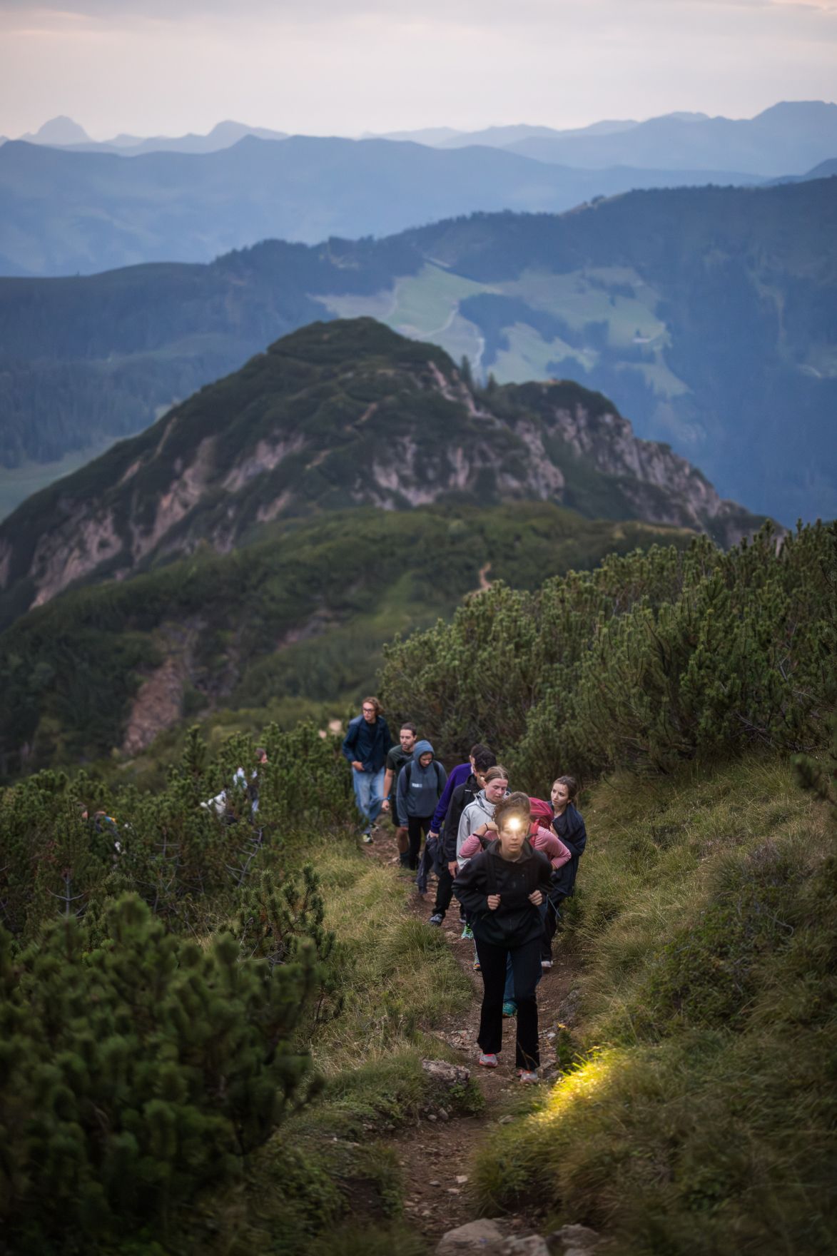 Am 27. August 2025 nahm Bundesministerin Claudia Plakolm gemeinsam mit Staatssekret&auml;r Alexander Pr&ouml;ll an der Gratlspitzwanderung teil.