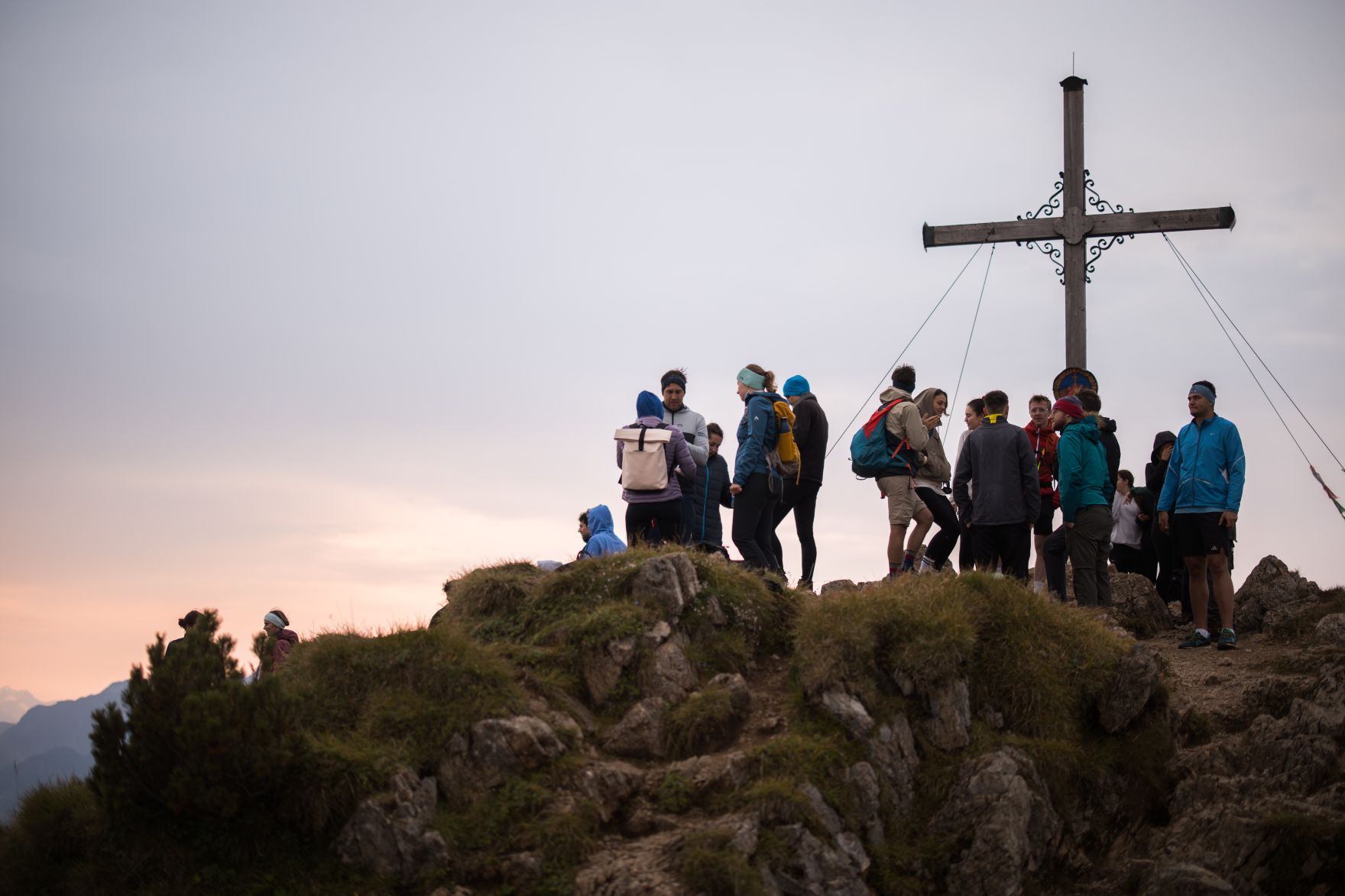 Am 27. August 2025 nahm Bundesministerin Claudia Plakolm gemeinsam mit Staatssekret&auml;r Alexander Pr&ouml;ll an der Gratlspitzwanderung teil.