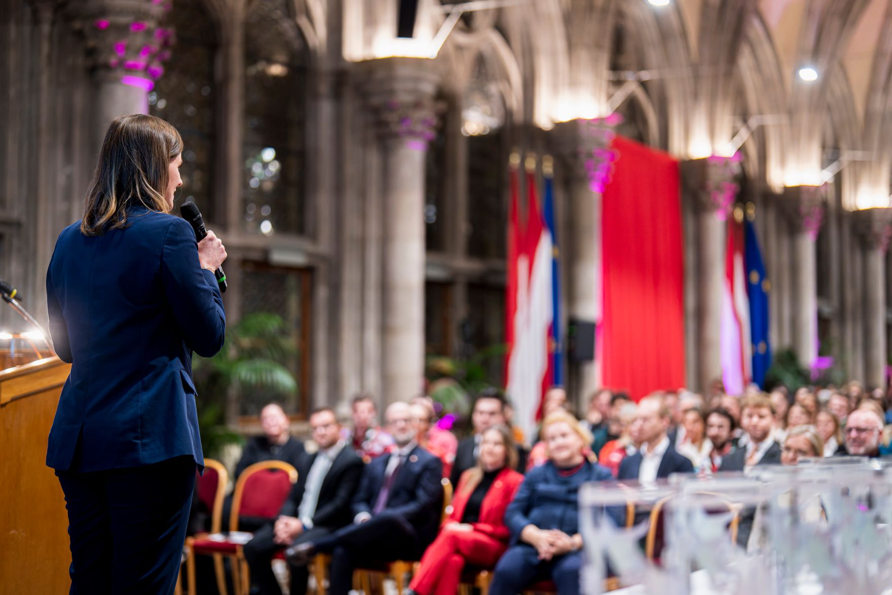 Am 4. Dezember 2025 &uuml;berreichte Bundesministerin Claudia Plakolm im Rahmen einer feierlichen Gala den 3. Staatspreis f&uuml;r freiwilliges und ehrenamtliches Engagement im Wiener Rathaus.