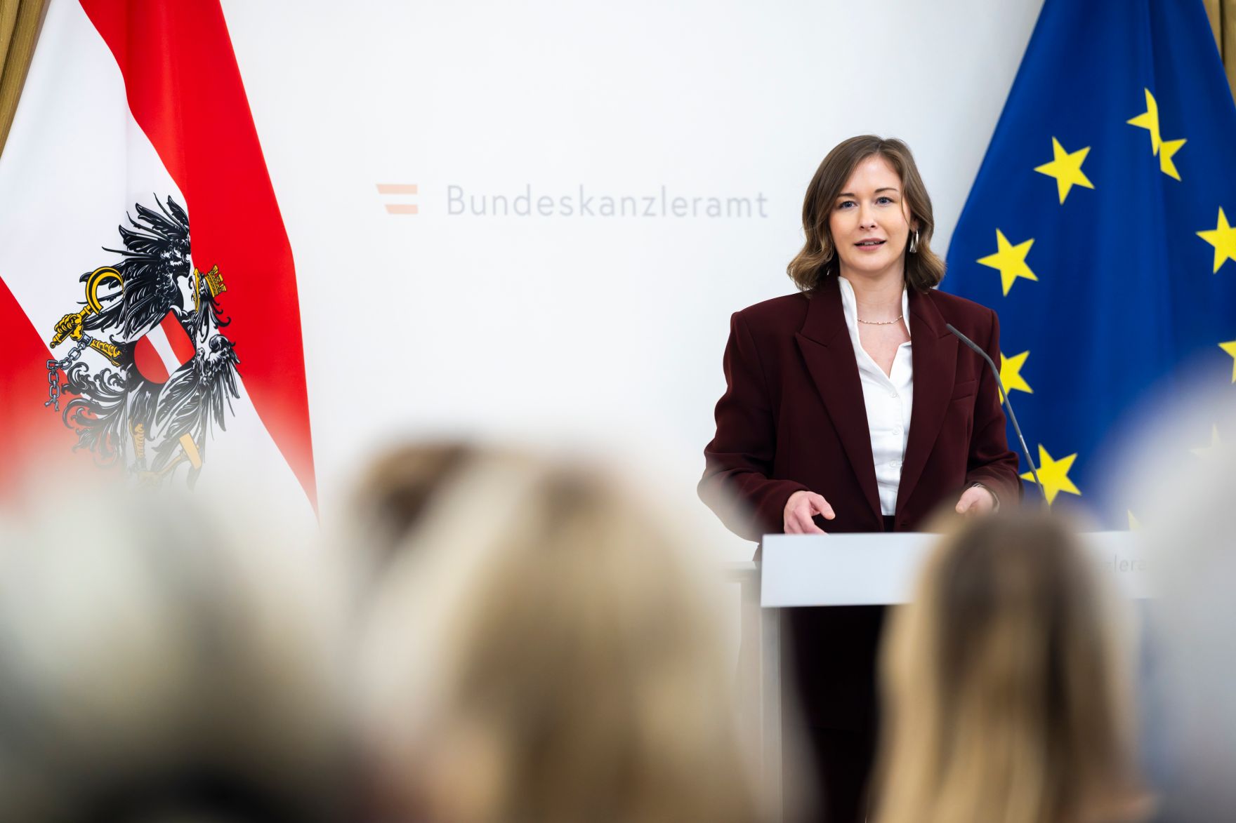 Am 9. Dezember 2025 nahm Bundesministerin Claudia Plakolm an der Verleihung des &bdquo;Plan Medienpreises f&uuml;r Kinderrechte&ldquo; im Bundeskanzleramt teil.
