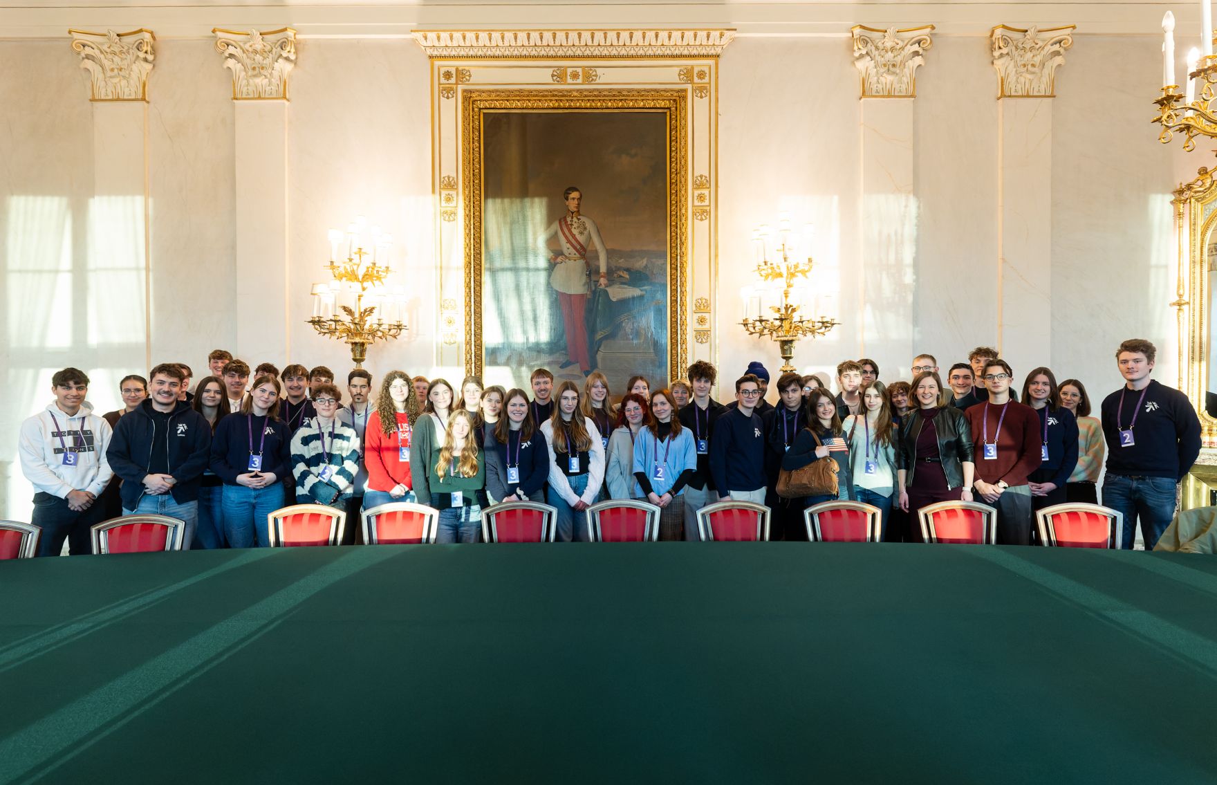 Am 7. J&auml;nner 2026 empfing Bundesministerin Claudia Plakolm eine Besuchergruppe im Bundeskanzleramt.