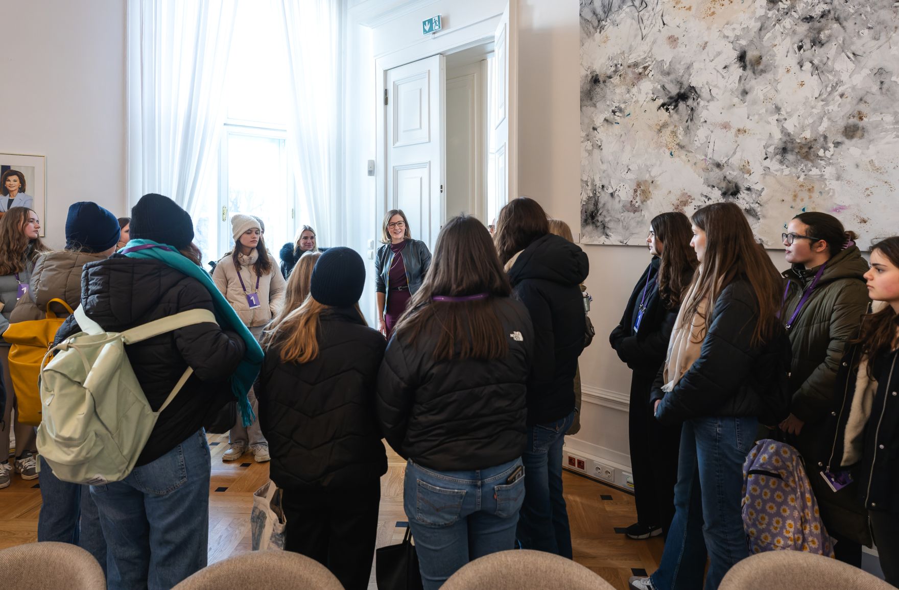 Am 7. J&auml;nner 2026 empfing Bundesministerin Claudia Plakolm eine Besuchergruppe im Bundeskanzleramt.