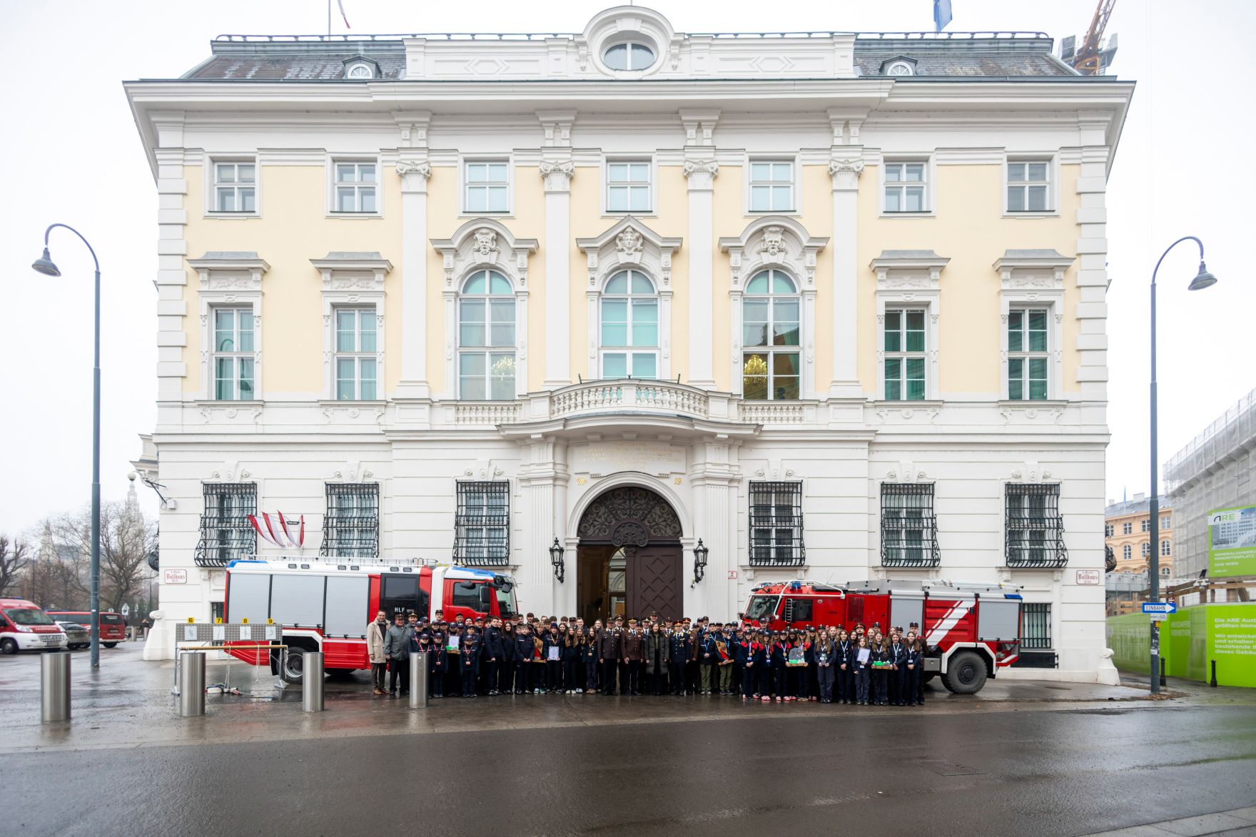 Am 24. J&auml;nner 2026 empfing Bundesministerin Claudia Bauer die Gewinnerinnen und Gewinner des Bundesfeuerwehrjugendleistungsbewerbs im Bundeskanzleramt in Wien.