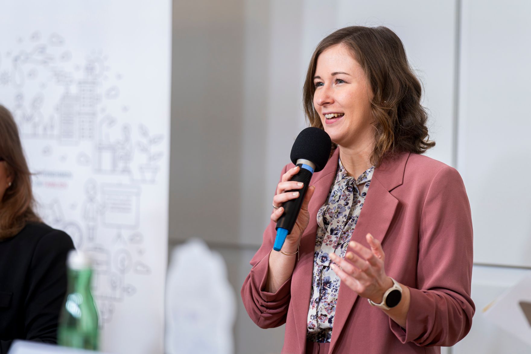 Am 4. M&auml;rz 2026 nahm Bundesministerin Claudia Bauer (im Bild) an der Pr&auml;sentation des Pflegeleitfadens teil.