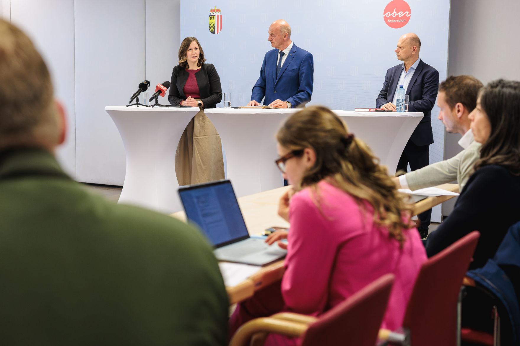 Am 12. Mai 2026 nahm Bundesministerin Claudia Bauer (2.v.l.) an der Integrationskonferenz 2026 teil.