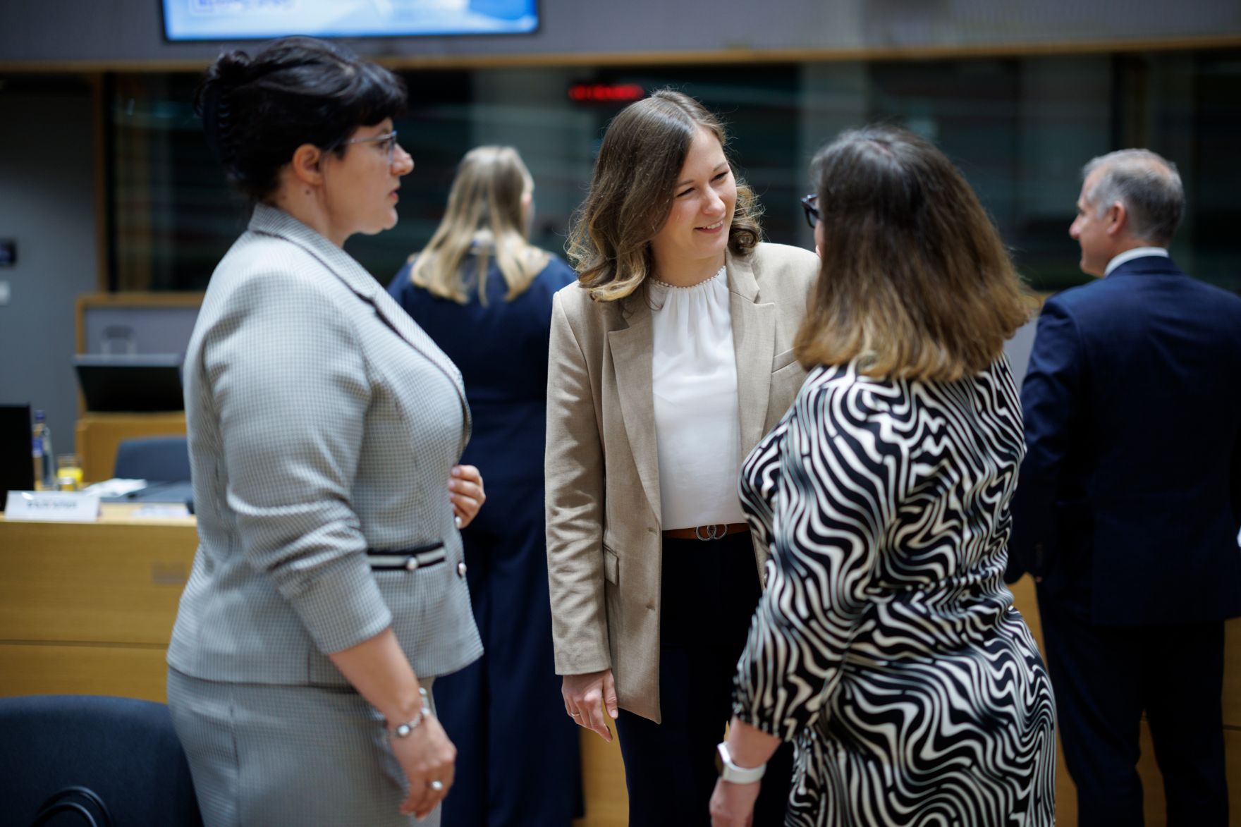 Am 26. Mai 2026 reiste Bundesministerin Claudia Bauer (3.v.r.) nach Br&uuml;ssel und nahm am Rat f&uuml;r &bdquo;Allgemeine Angelegenheiten&ldquo; der Europ&auml;ischen Union teil.