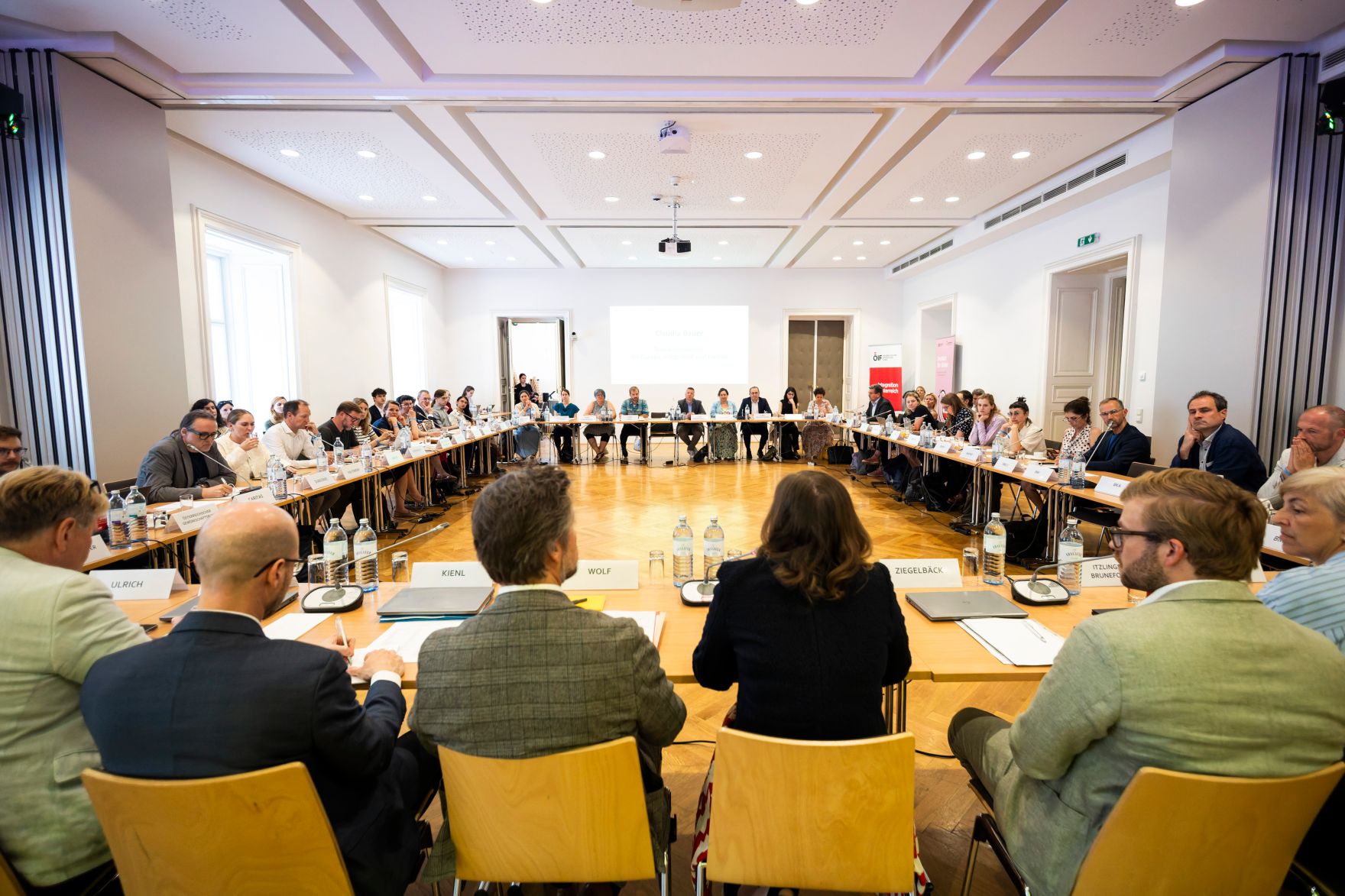 Am 27. Mai 2026 nahm Bundesministerin Claudia Bauer an der Sitzung des Integrationsbeirat teil.