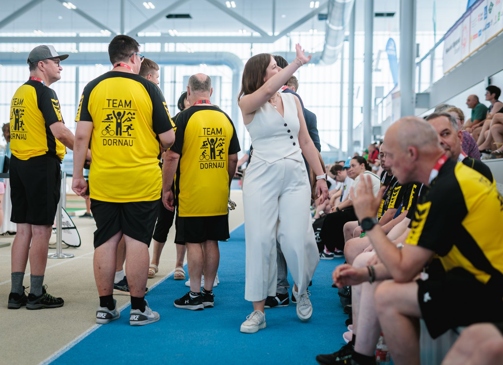 Am 26. Juni 2026 besuchte Bundesministerin Claudia Bauer (m.) die Special Olympics &Ouml;sterreich in Wien.