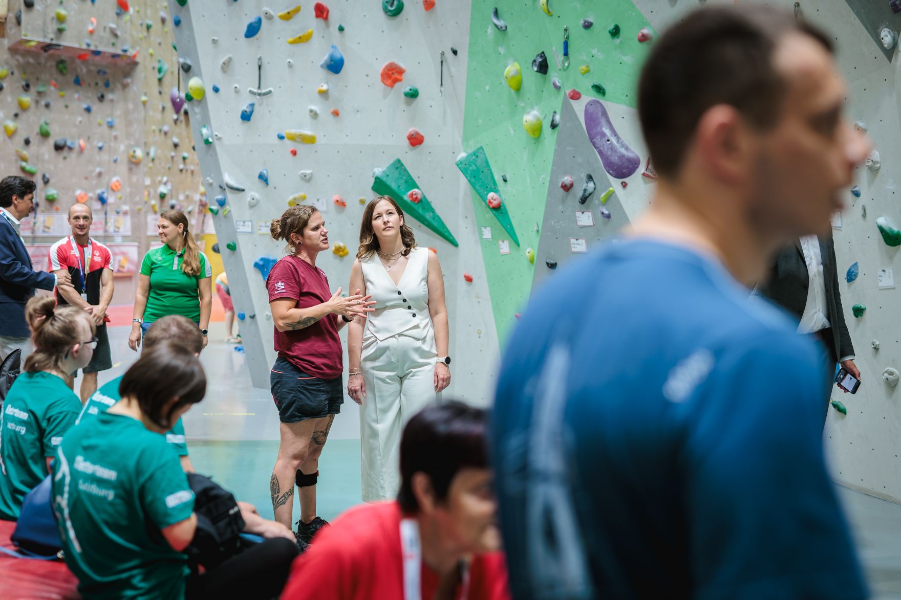 Am 26. Juni 2026 besuchte Bundesministerin Claudia Bauer (m.) die Special Olympics &Ouml;sterreich in Wien.