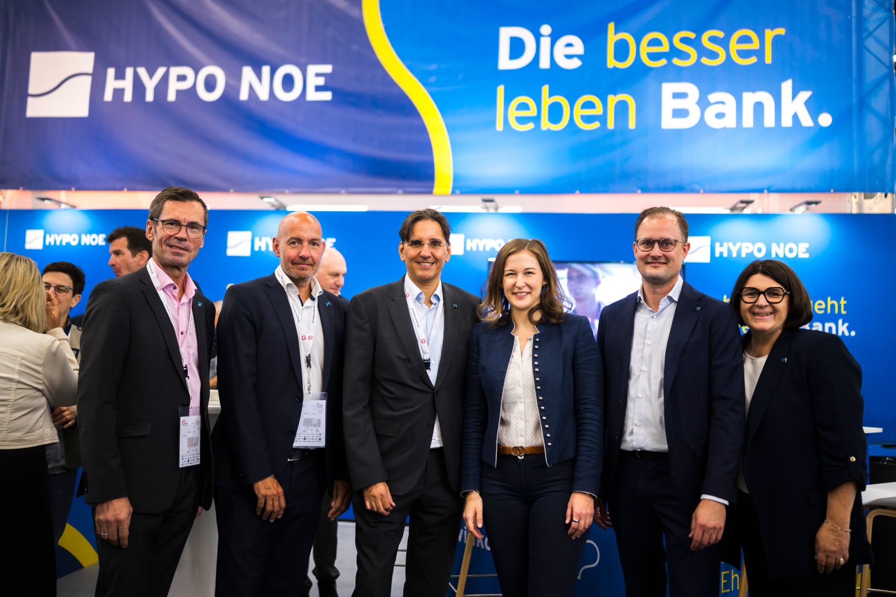 Am 1. Oktober 2026 nahm Bundesministerin Claudia Bauer (3.v.r.) am 72. &Ouml;sterreichischen Gemeindetag in Salzburg teil.
