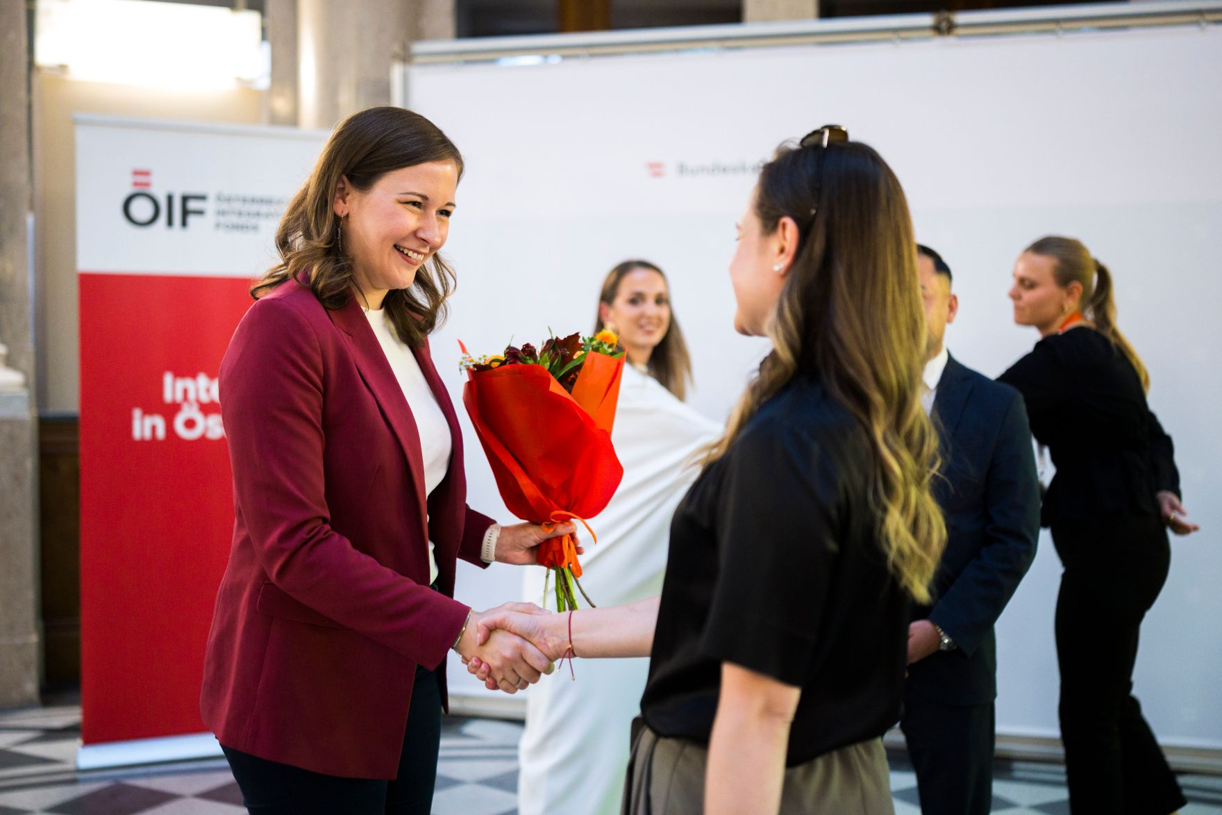 Am 7. Oktober 2026 nahm Bundesministerin Claudia Bauer an der Feier zum 15-j&auml;hrigen Bestehen von ZUSAMMEN:&Ouml;STERREICH teil.