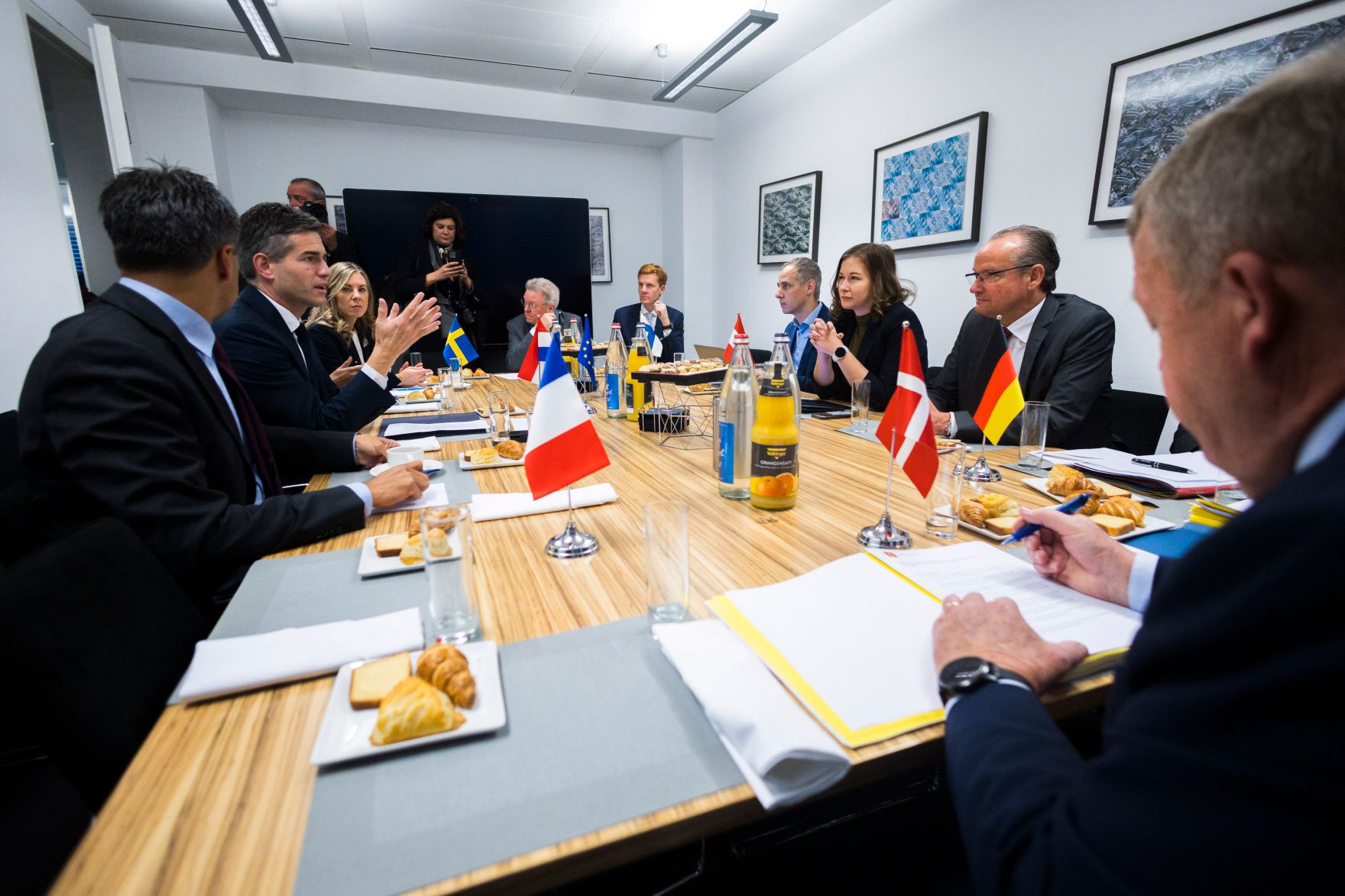Am 13. Oktober 2026 reiste Bundesministerin Claudia Bauer (im Bild) zu einem Arbeitsbesuch nach Luxemburg und nahm am Rat f&uuml;r &bdquo;Allgemeine Angelegenheiten&ldquo; der Europ&auml;ischen Union teil.