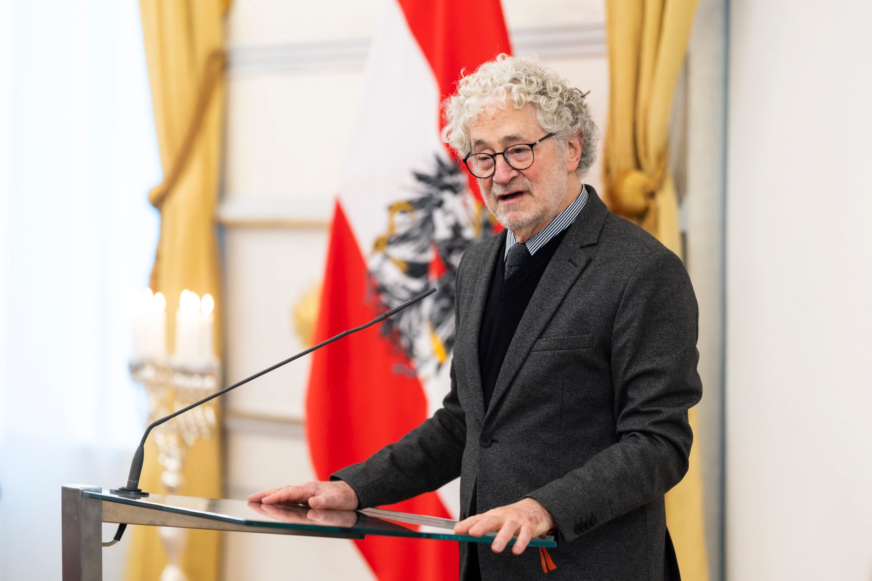 Am 10. Dezember 2025 fand ein Abendempfang anl&auml;sslich der Feierlichkeiten zum Chanukka Fest im Bundeskanzleramt statt.