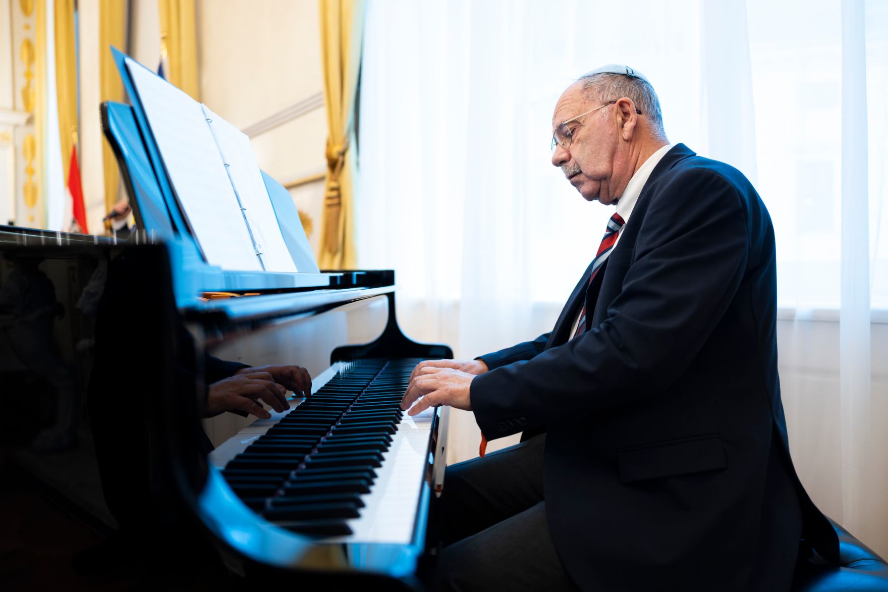 Am 10. Dezember 2025 fand ein Abendempfang anl&auml;sslich der Feierlichkeiten zum Chanukka Fest im Bundeskanzleramt statt.