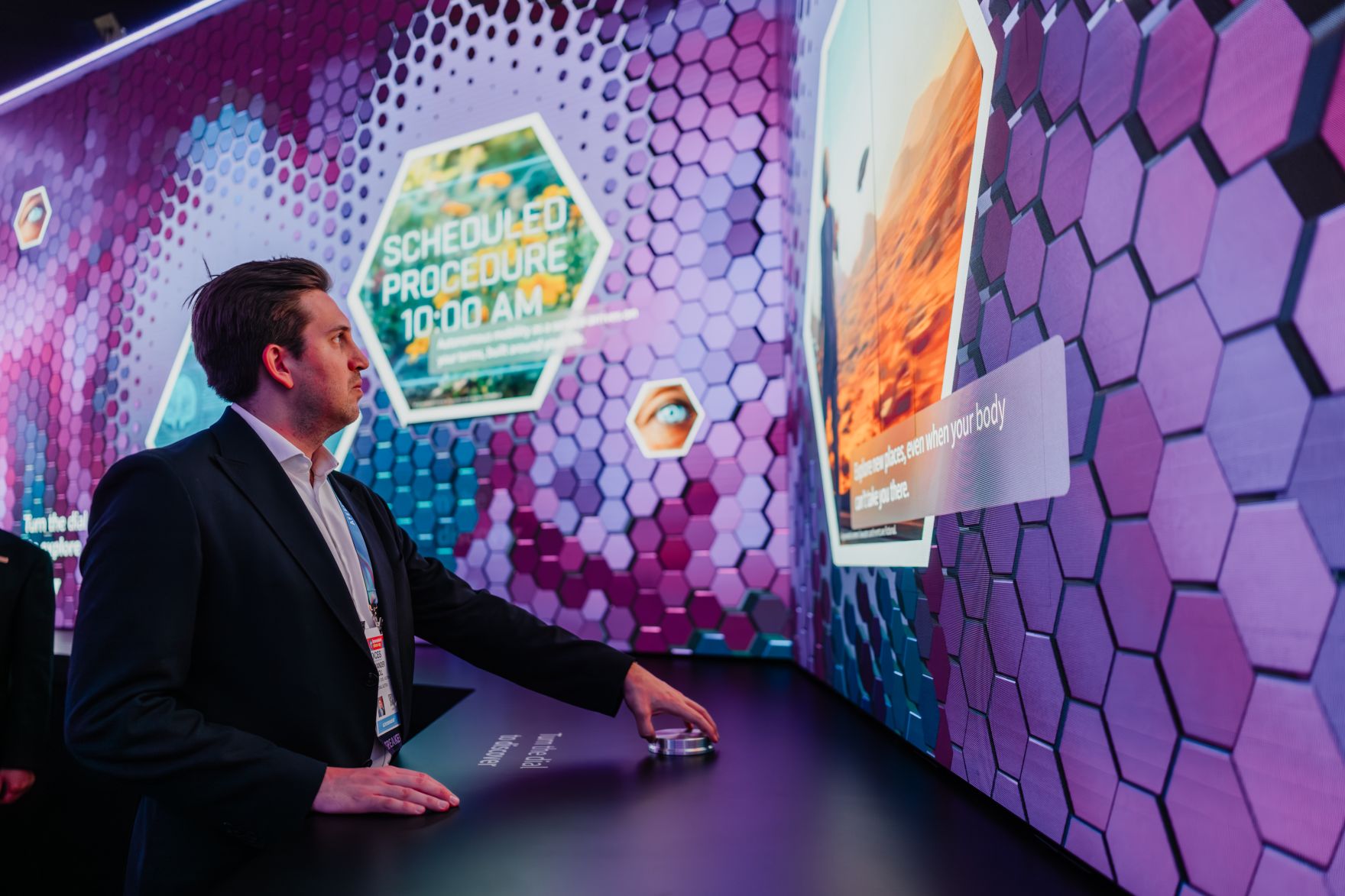 Am 6. J&auml;nner 2026 setzte Staatssekret&auml;r Alexander Pr&ouml;ll (im Bild) seinen mehrt&auml;gigen Arbeitsbesuch in den Vereinigten Staaten von Amerika fort. Im Bild bei der CES 2026.