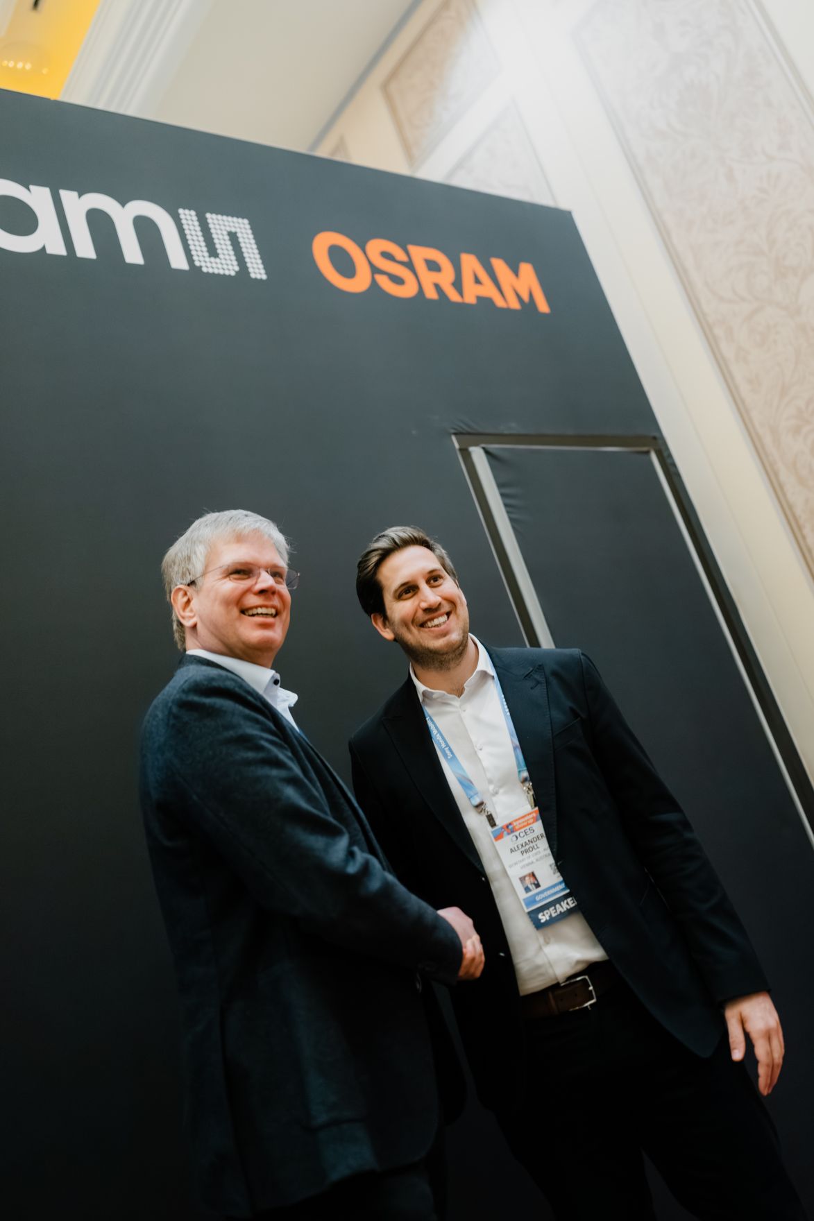 Am 6. J&auml;nner 2026 setzte Staatssekret&auml;r Alexander Pr&ouml;ll (r.) seinen mehrt&auml;gigen Arbeitsbesuch in den Vereinigten Staaten von Amerika fort. Im Bild bei der CES 2026.