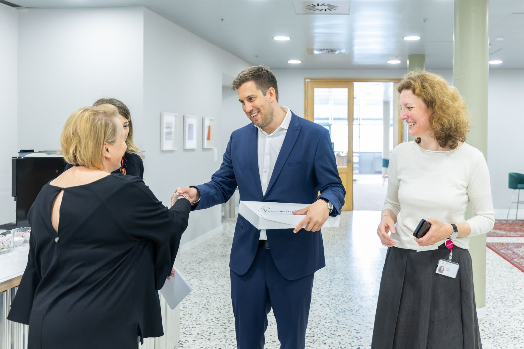Am 24. April 2025 fand der Girls' Day in der Verwaltungsakademie des Bundes statt. Im Bild Staatssekret&auml;r Alexander Pr&ouml;ll (m.).
