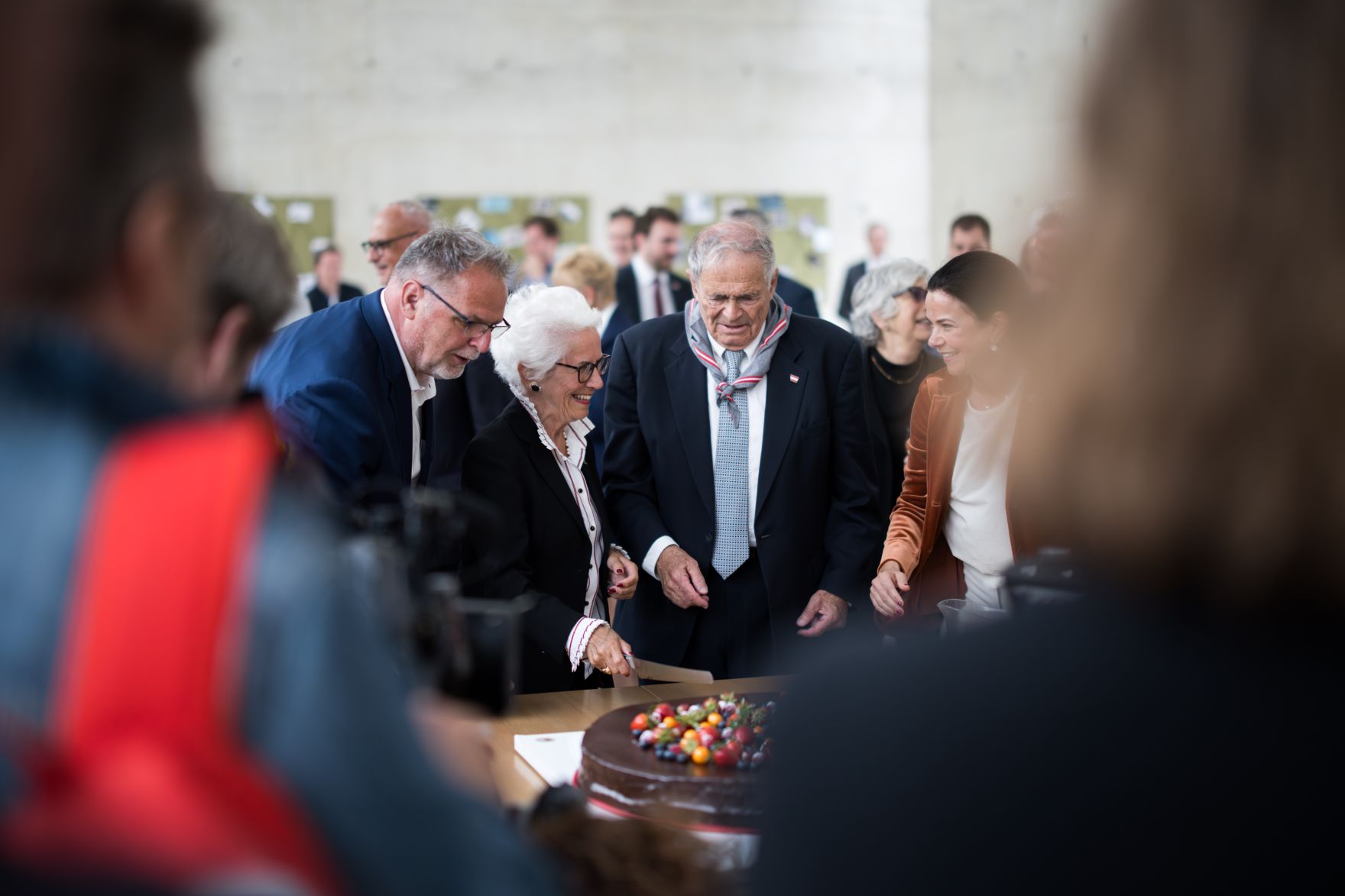 Am 11. Mai 2025 nahm Staatssekret&auml;r Alexander Pr&ouml;ll am Internationalen Festakt zum Gedenken an die Befreiung des KZ-Gusen und KZ-Mauthausen teil.