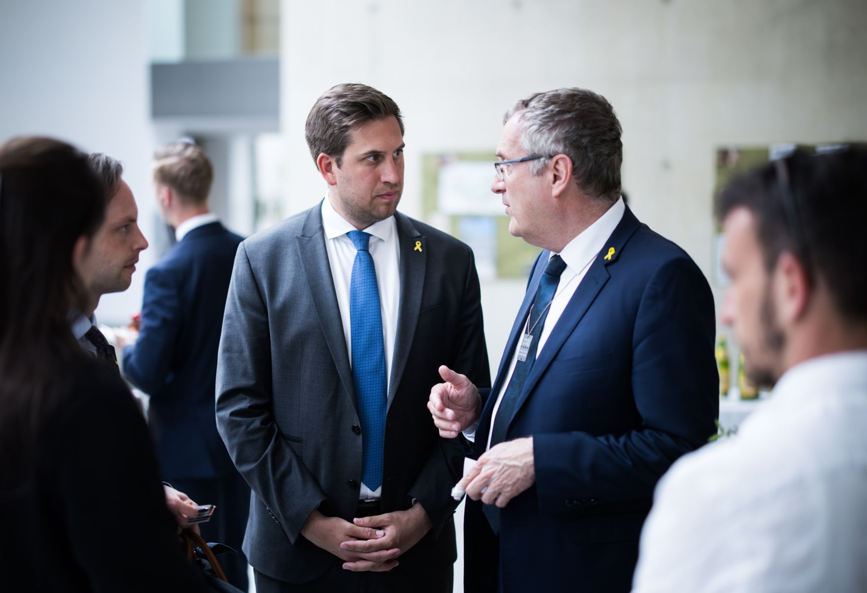 Am 11. Mai 2025 nahm Staatssekret&auml;r Alexander Pr&ouml;ll (m.) am Internationalen Festakt zum Gedenken an die Befreiung des KZ-Gusen und KZ-Mauthausen teil.