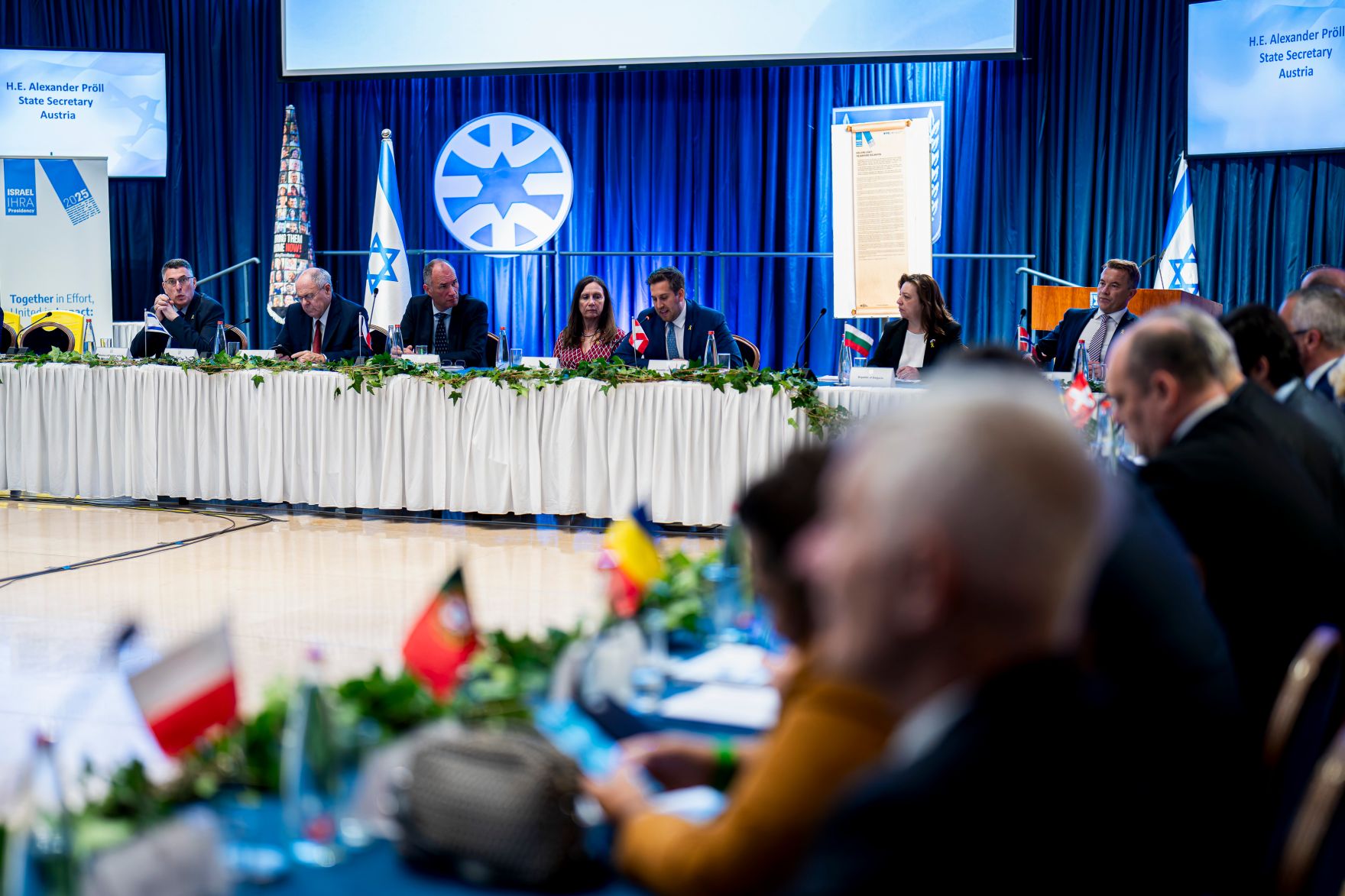 Am 26. Mai 2025 reiste Staatssekret&auml;r Alexander Pr&ouml;ll zu einem mehrt&auml;gigen Arbeitsbesuch nach Israel. Im Bild bei der Teilnahme an der internationalen Antisemitismuskonferenz.