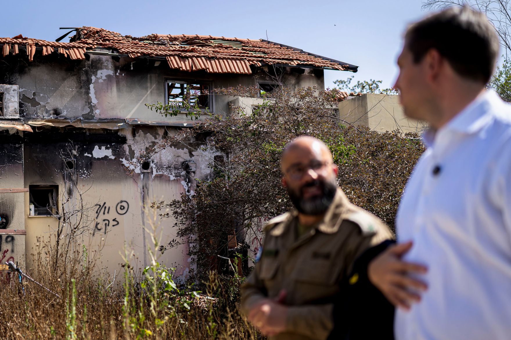 Am 26. Mai 2025 reiste Staatssekret&auml;r Alexander Pr&ouml;ll (m.r.) zu einem mehrt&auml;gigen Arbeitsbesuch nach Israel. Im Bild beim Besuch des Kibbuz Be&acute;ri.