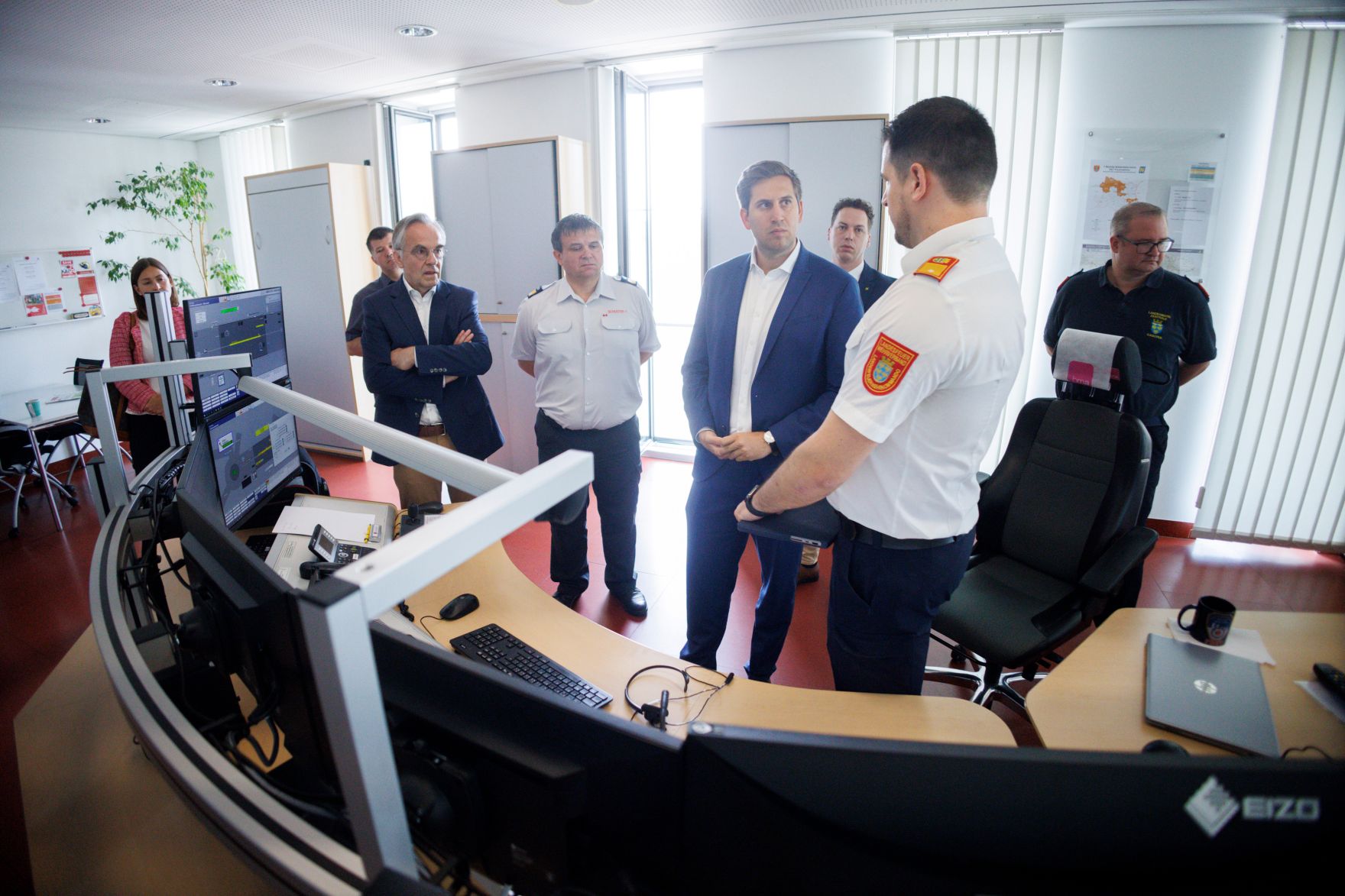 Am 5. Juni 2025 besuchte Staatssekret&auml;r Alexander Pr&ouml;ll (im Bild) das N&Ouml; Feuerwehr- und Sicherheitszentrum in Tulln an der Donau.