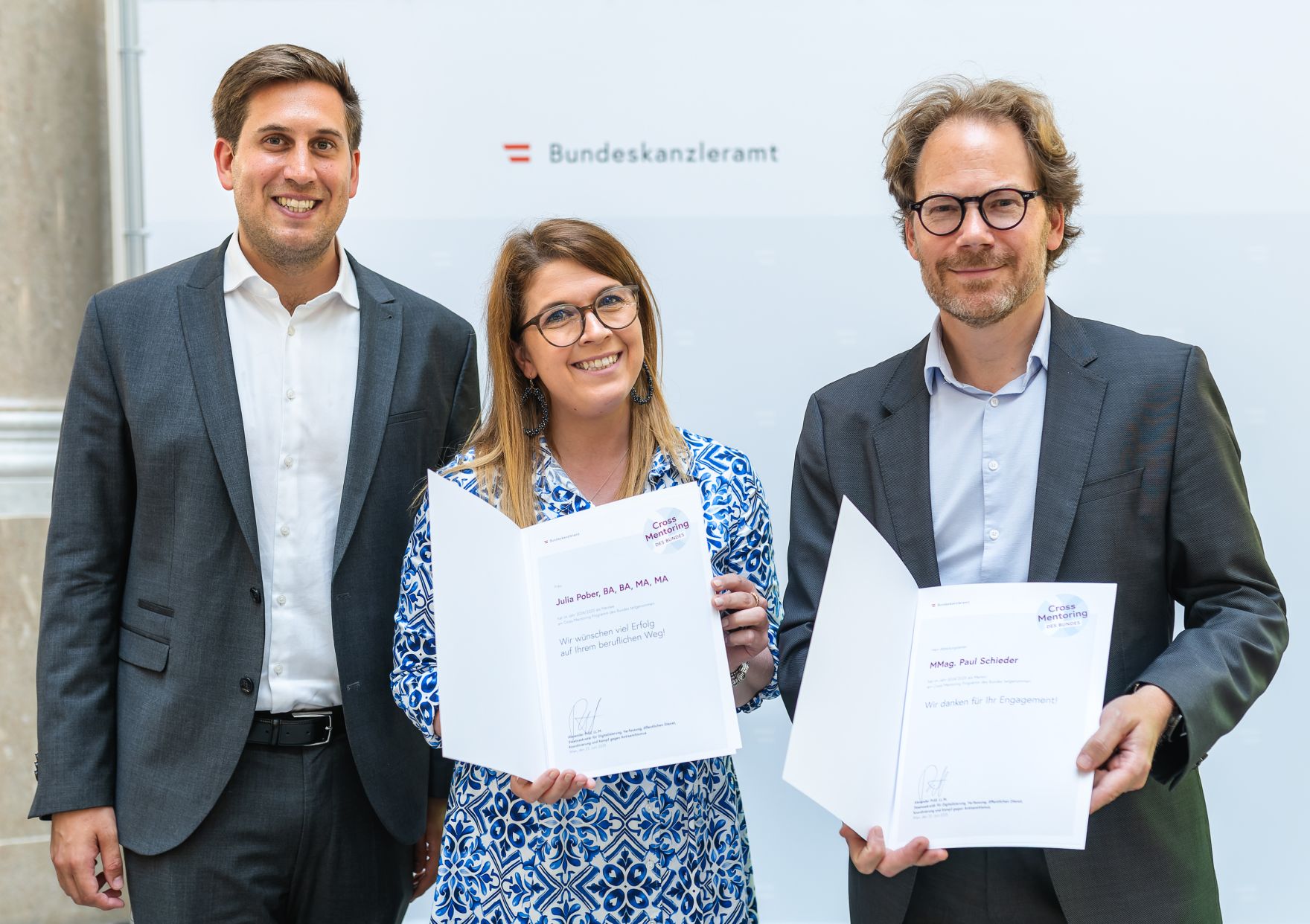 Am 23. Juni 2025 nahm Staatssekret&auml;r Alexander Pr&ouml;ll (l.) an der Abschlussveranstaltung des &bdquo;Cross Mentoring" Programms Jahrgang 2024/25 teil.