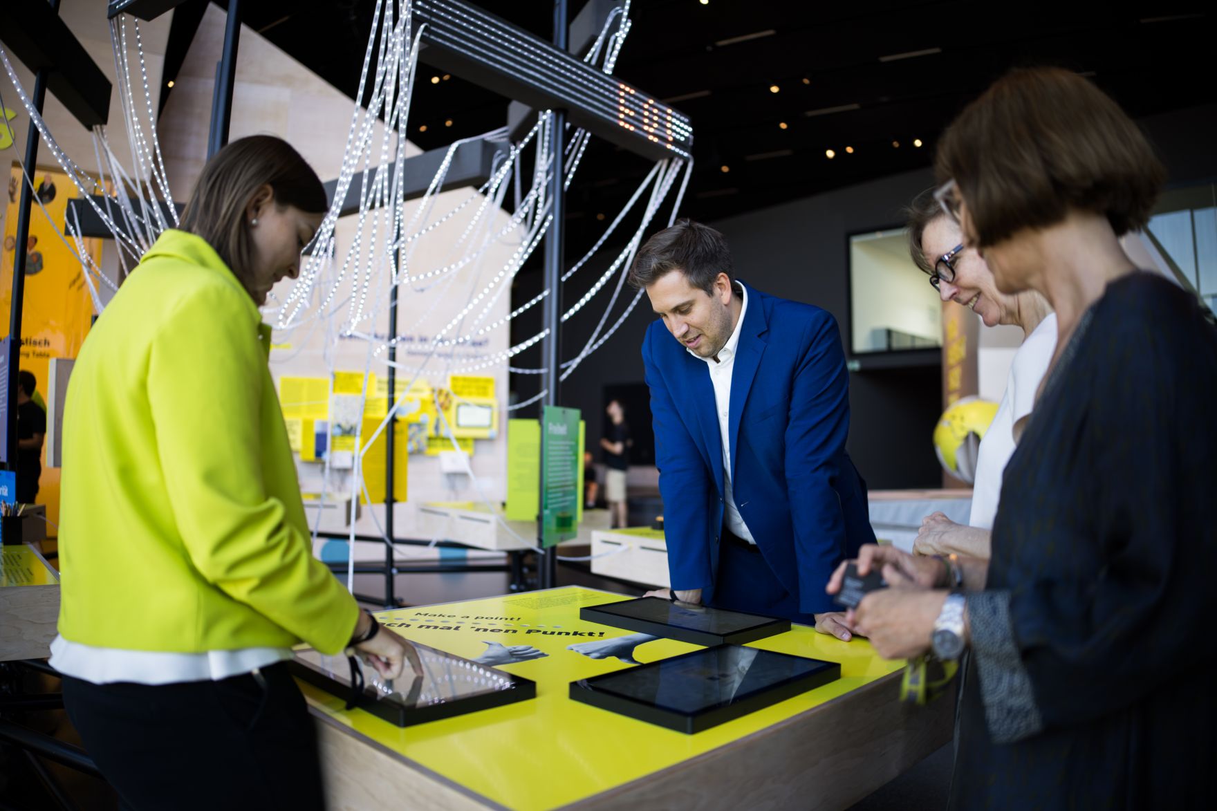 Am 1. Juli 2025 reiste Staatssekret&auml;r Alexander Pr&ouml;ll zu einem Arbeitsbesuch nach Deutschland. Im Bild beim Besuch des Futurium Museums.