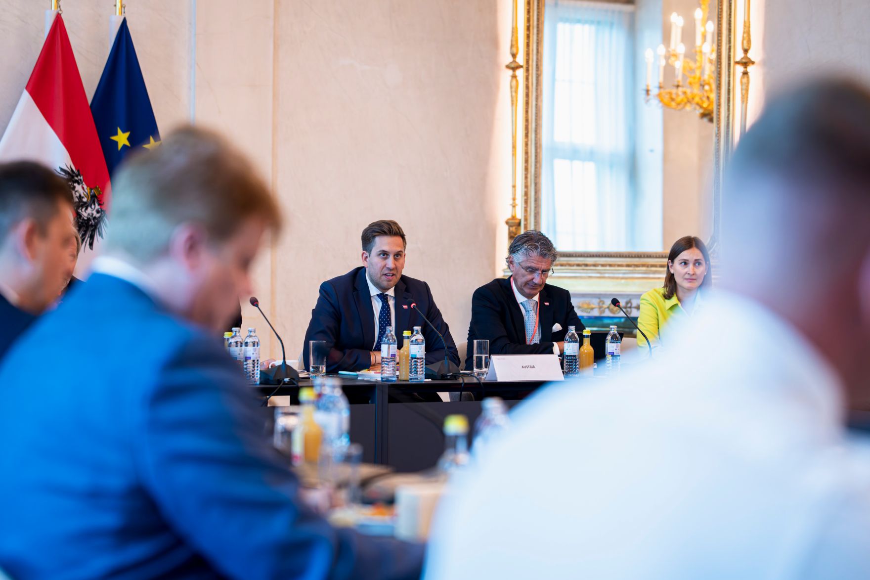 Am 12. September 2025 lud Staatssekret&auml;r Alexander Pr&ouml;ll (3.v.l.) Digitalisierungsministerinnen und Minister zum Arbeitstreffen anl&auml;sslich des Gipfel zur Digitalen Souver&auml;nit&auml;t.