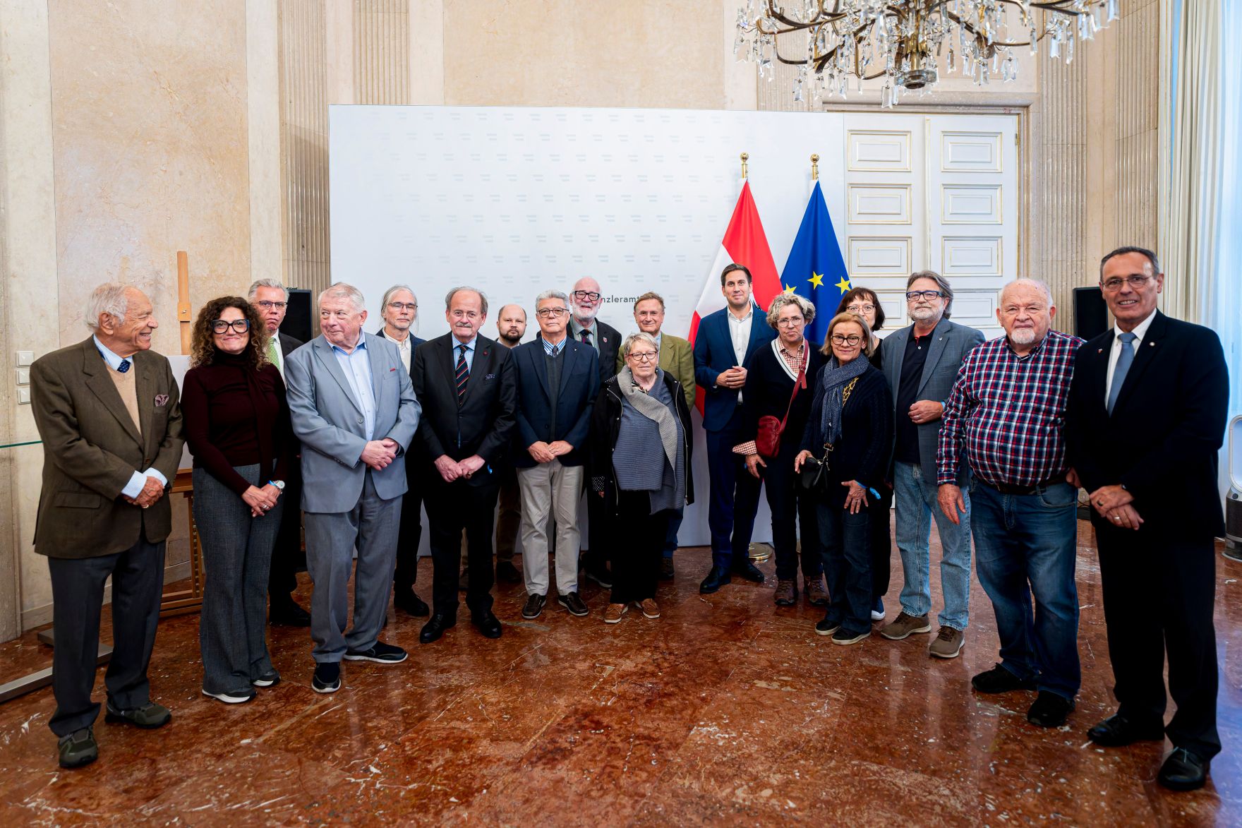 Am 26. September 2025 empfing Staatssekret&auml;r Alexander Pr&ouml;ll Mitglieder des Mauthausen Komitee &Ouml;sterreich im Bundeskanzleramt.