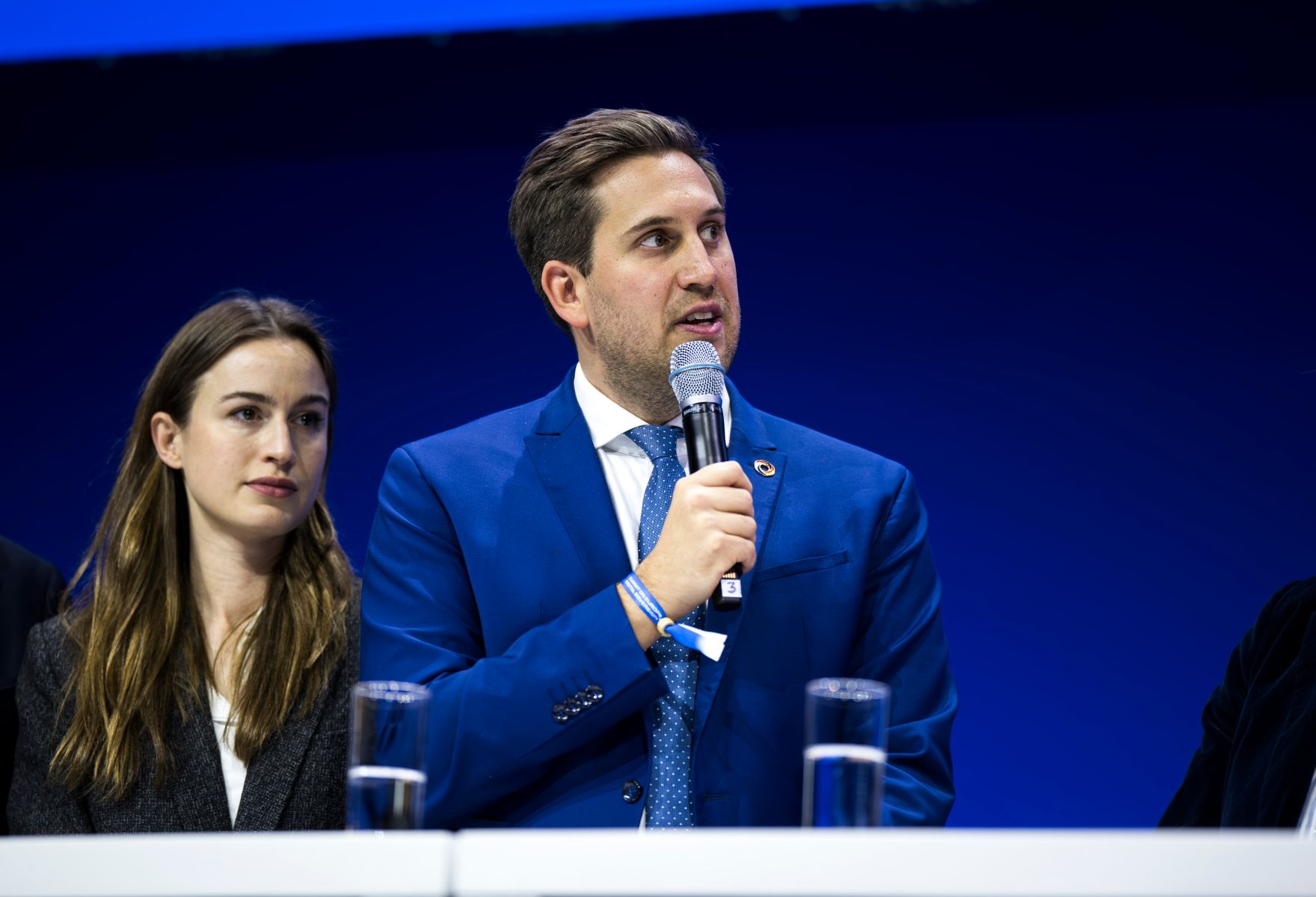 Am 17. November 2025 reiste Staatssekret&auml;r Alexander Pr&ouml;ll (m.) zu einem Arbeitsbesuch nach Berlin. Im Bild beim Gipfel zur Digitalen Souver&auml;nit&auml;t.