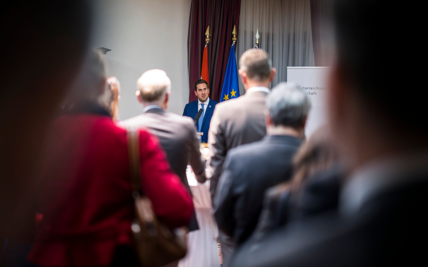 Am 17. November 2025 reiste Staatssekret&auml;r Alexander Pr&ouml;ll (m.) zu einem Arbeitsbesuch nach Berlin. Im Bild beim Abendempfang zum Thema &bdquo;Declaration on European Digital Sovereignity&ldquo;.